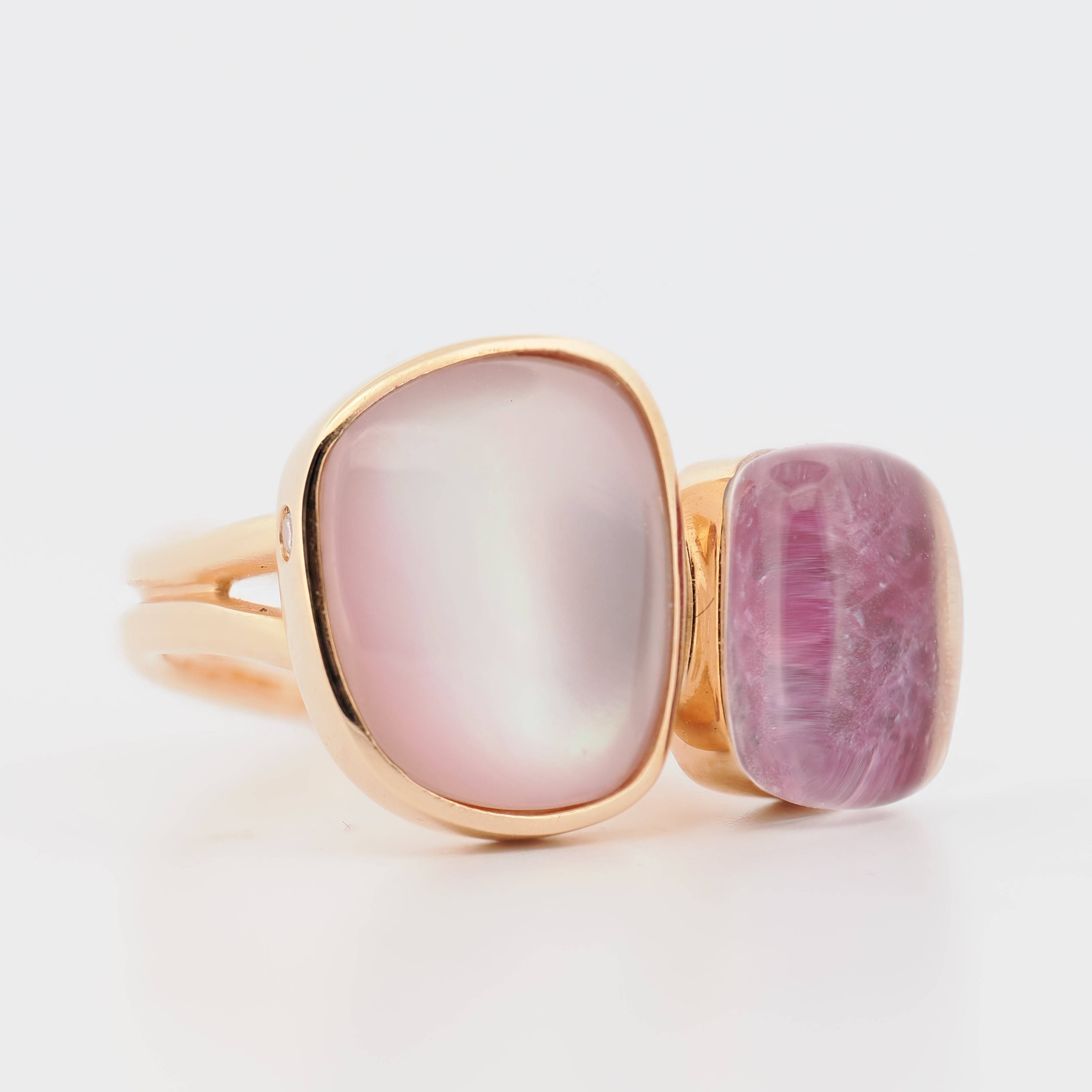 Bigli Chloé x Sweety Ring in Roségold mit Rosenquarz und Rubin auf weißem Hintergrund