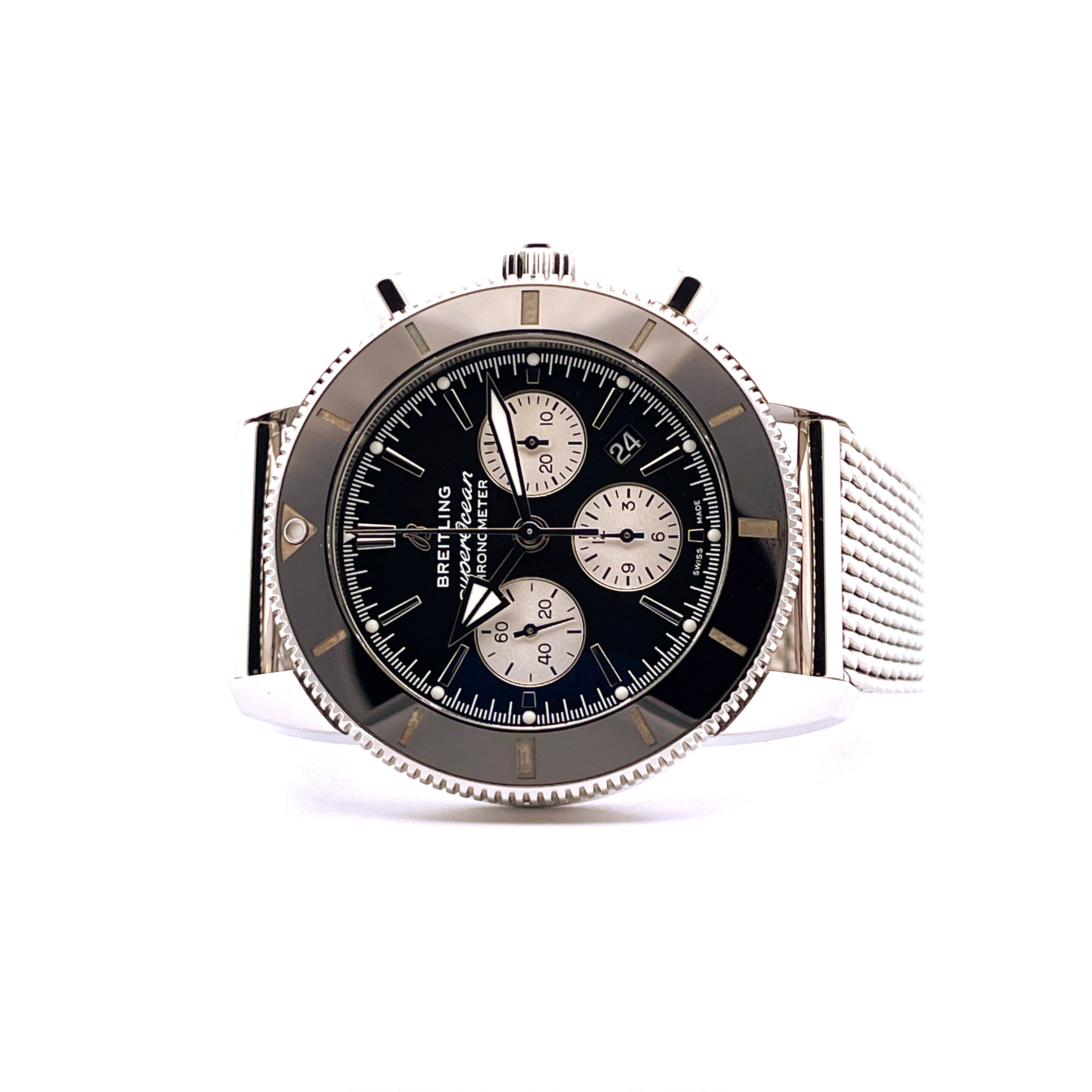 Breitling Superocean Héritage II B01 Chronograph 44mm Edelstahl mit schwarzem Zifferblatt und Milanaise-Band