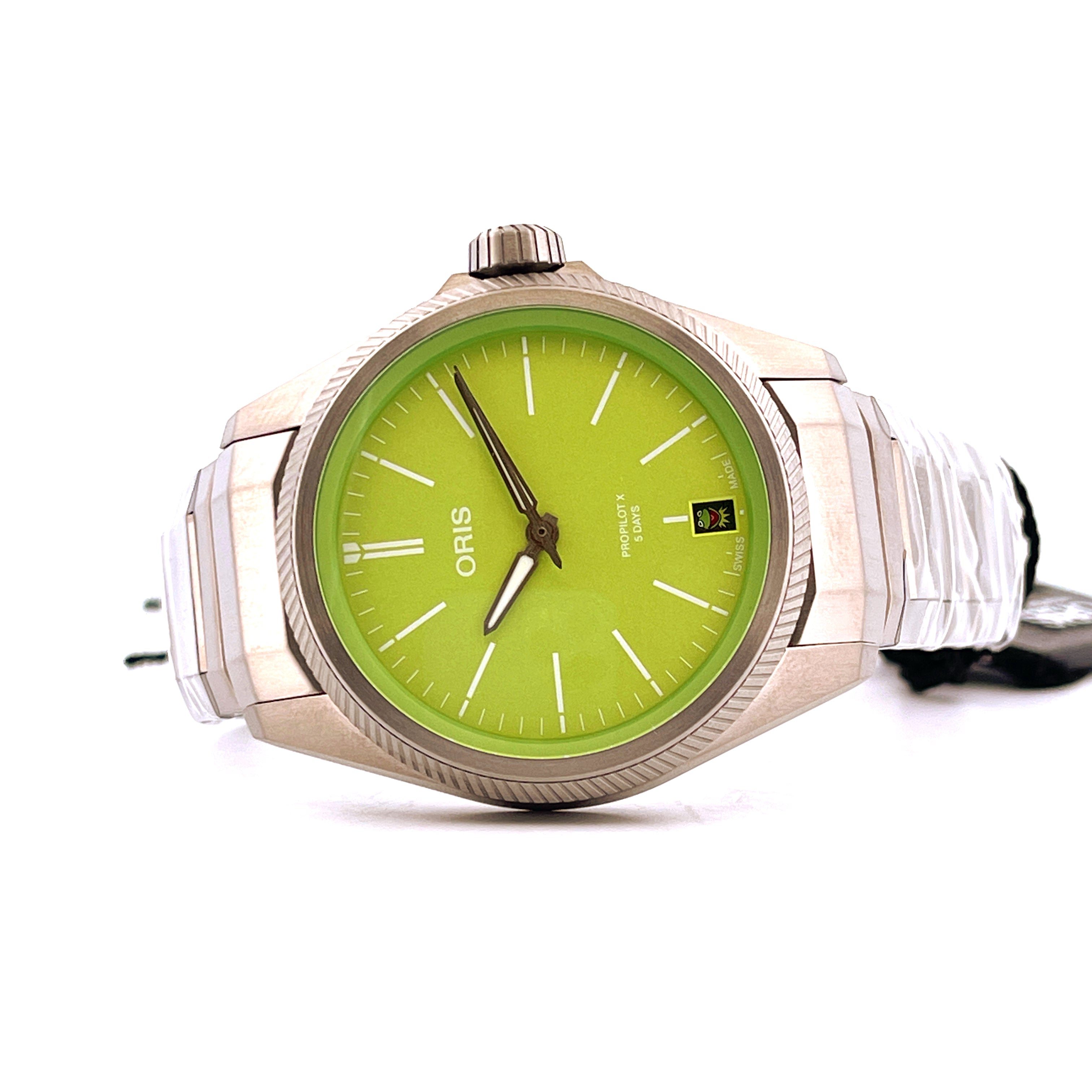Oris Pro Pilot x Kermit, 39 mm Titangehäuse, hellgrünes Zifferblatt, Automatikwerk, neu