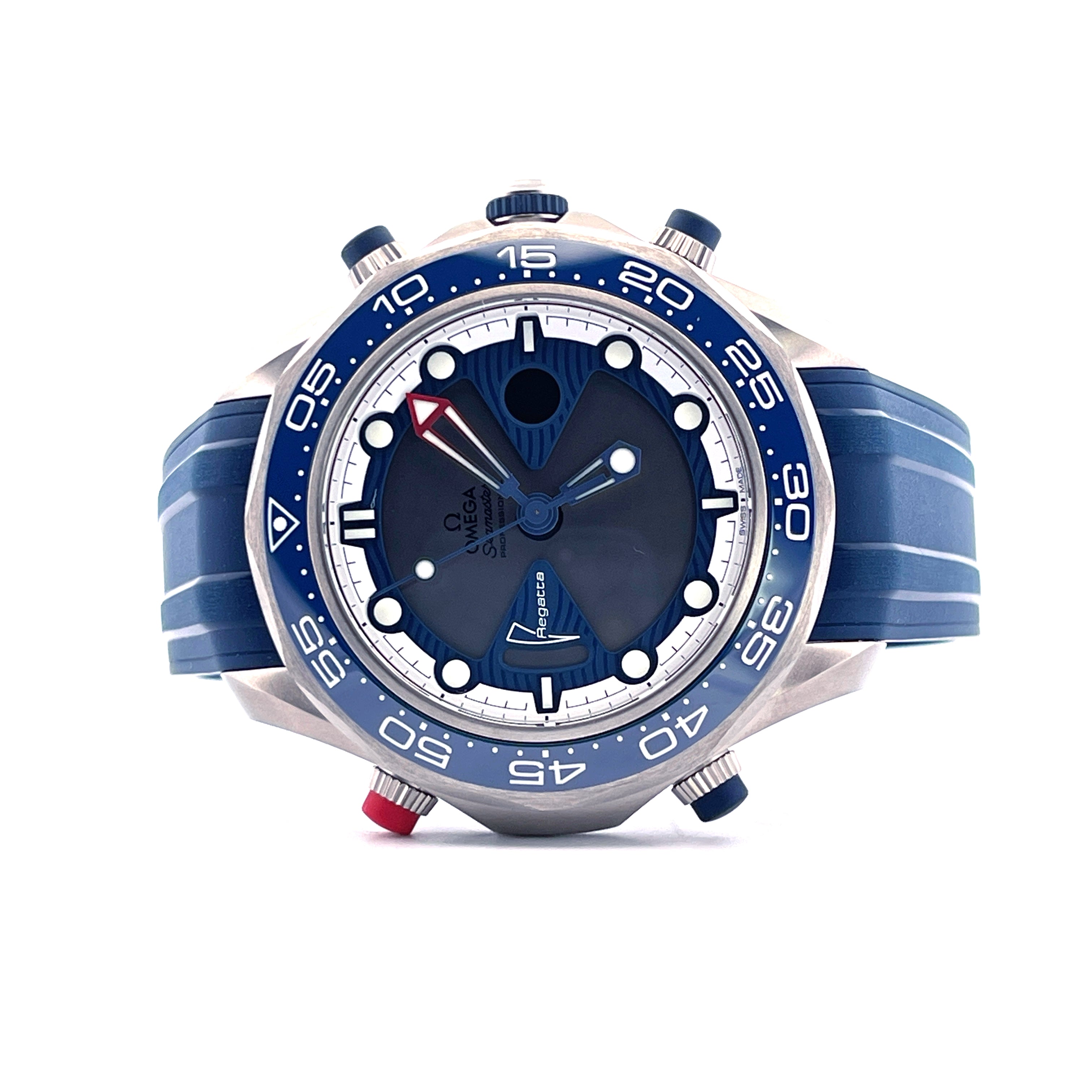 Omega Seamaster Regatta America's Cup aus Titan mit blauem Zifferblatt und Kautschukarmband