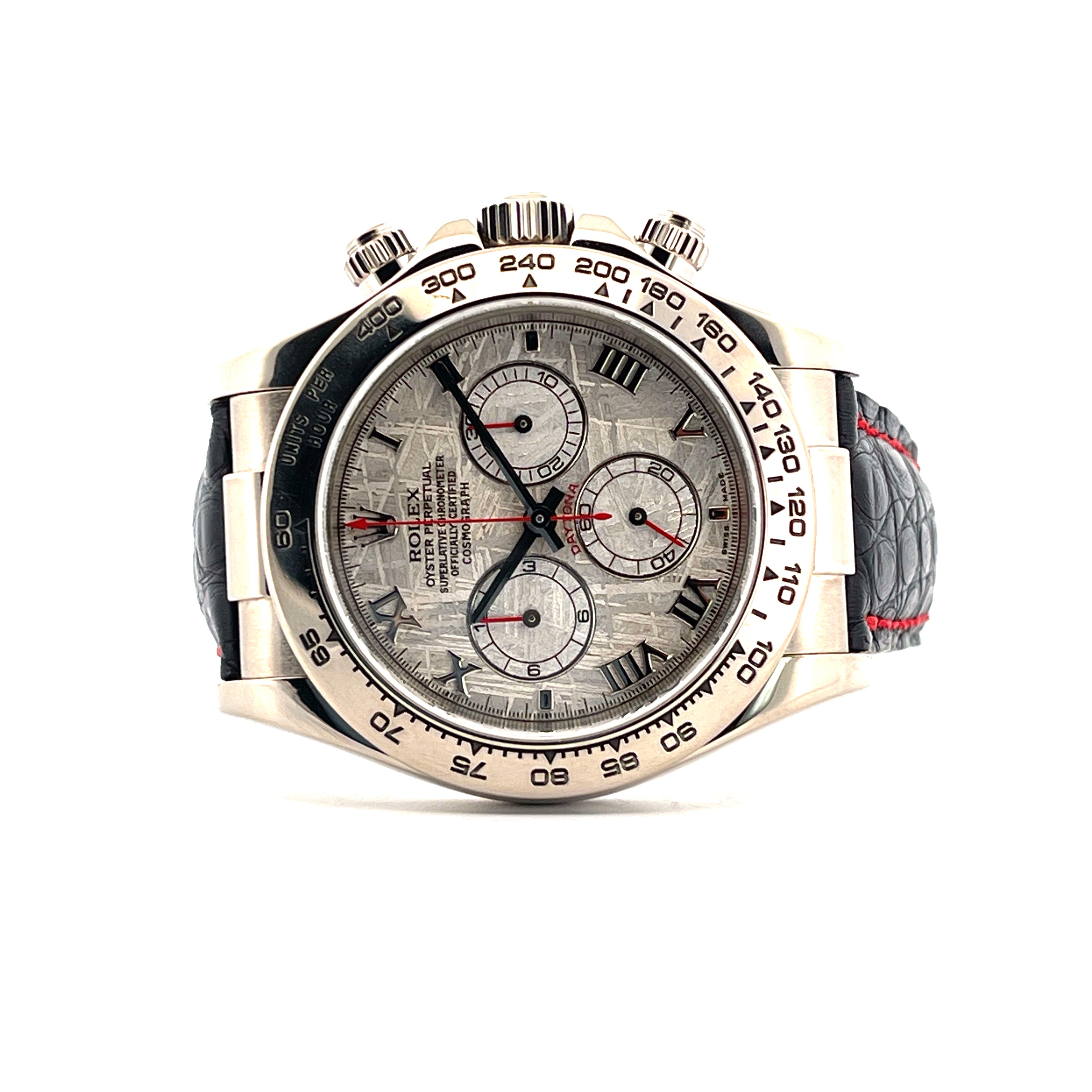 Rolex Daytona Meteorite Dial 2002 Automatik Weißgoldfrontansicht mit grauem Krokolederarmband