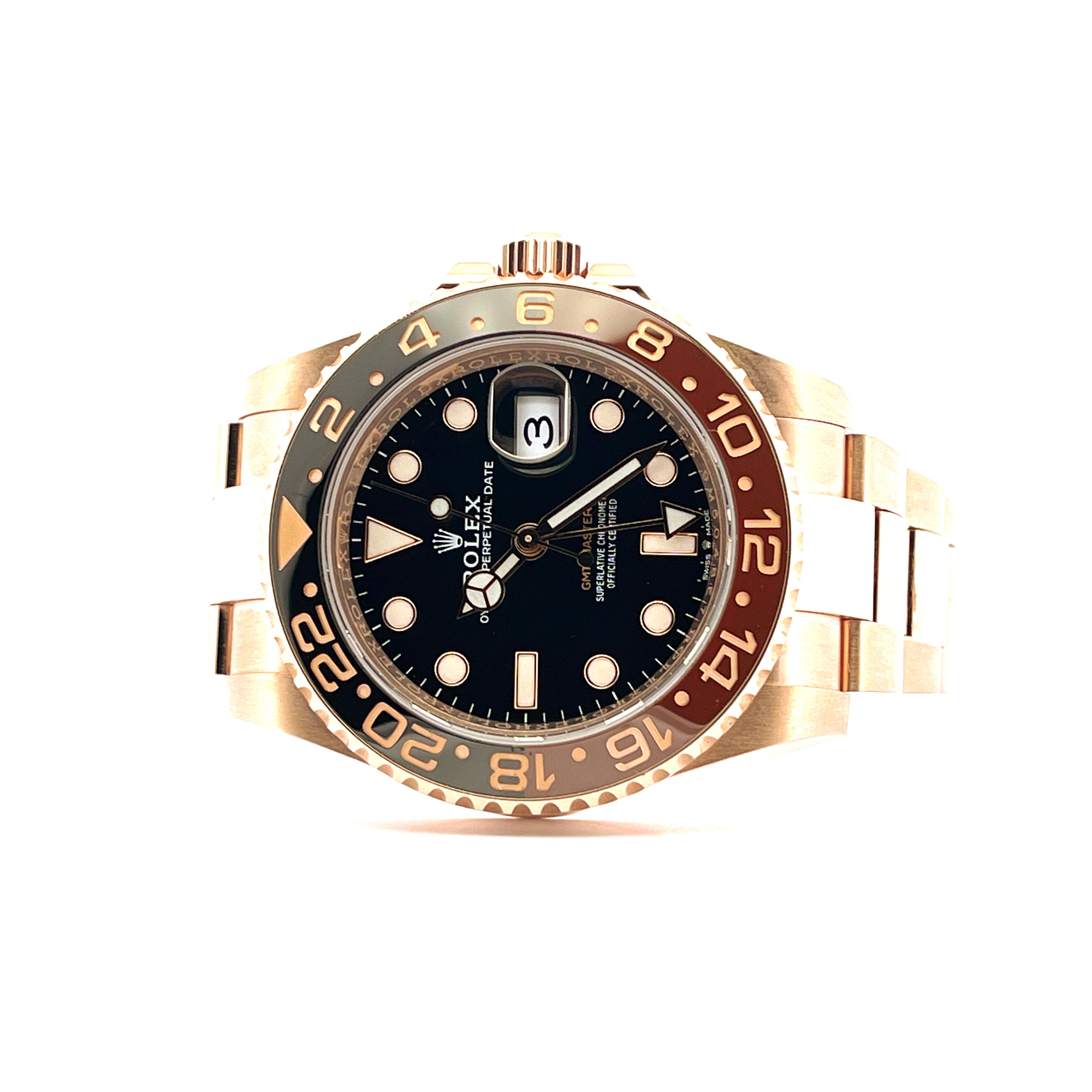 Rolex GMT-Master II Full Everose Rosegold Uhr im Detail auf weißem Hintergrund