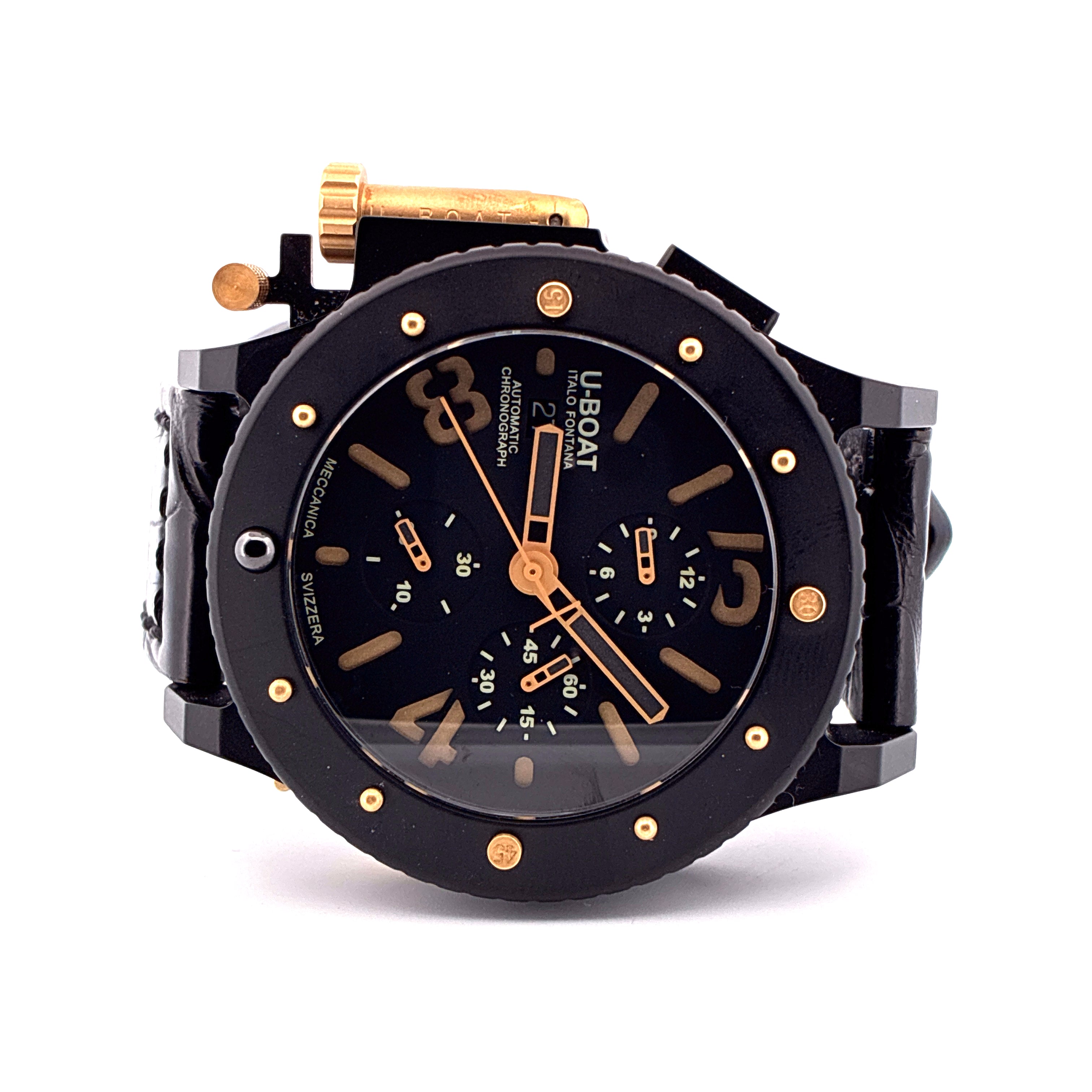 U-Boat U-42 Automatik Chronograph mit schwarzem Zifferblatt, goldfarbenen Indizes und goldenen Zeigern, Titan Gehäuse mit Lederarmband