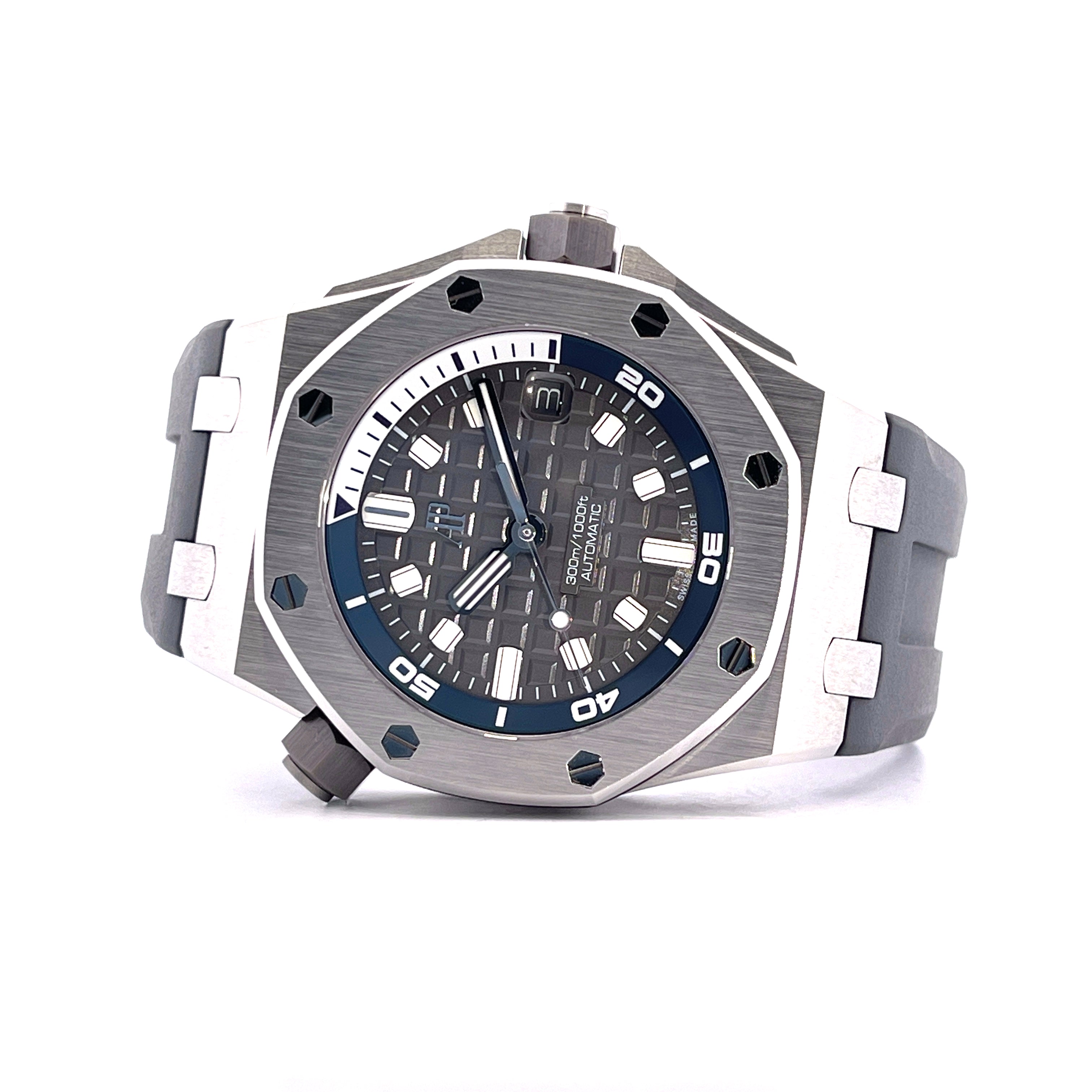 Royal Oak Offshore Diver Brand new / Blue / Stickers / Full-Set 2021