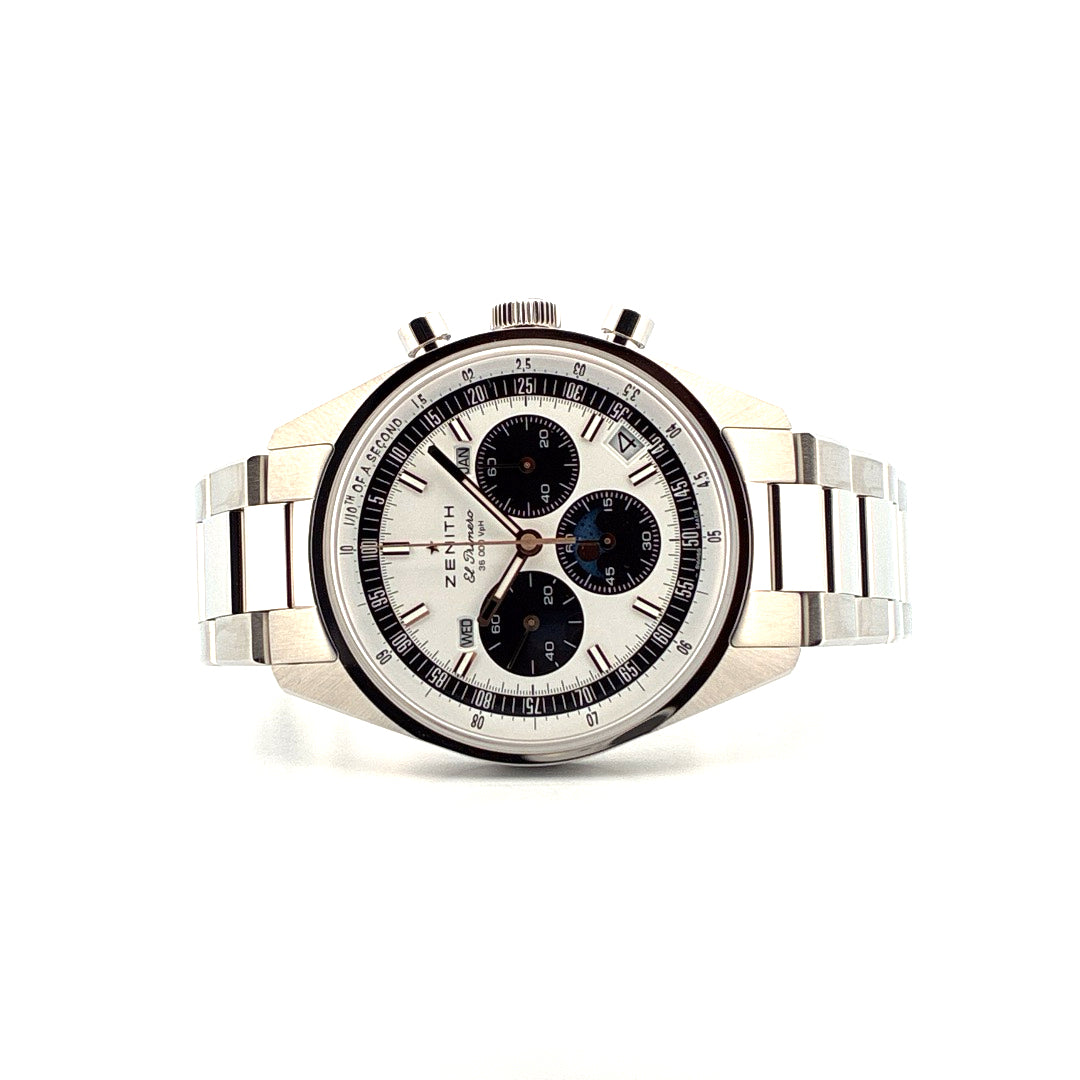 Zenith Chronomaster Original Triple Calendar aus Edelstahl von vorne mit silbernem Zifferblatt und silbernem Armband