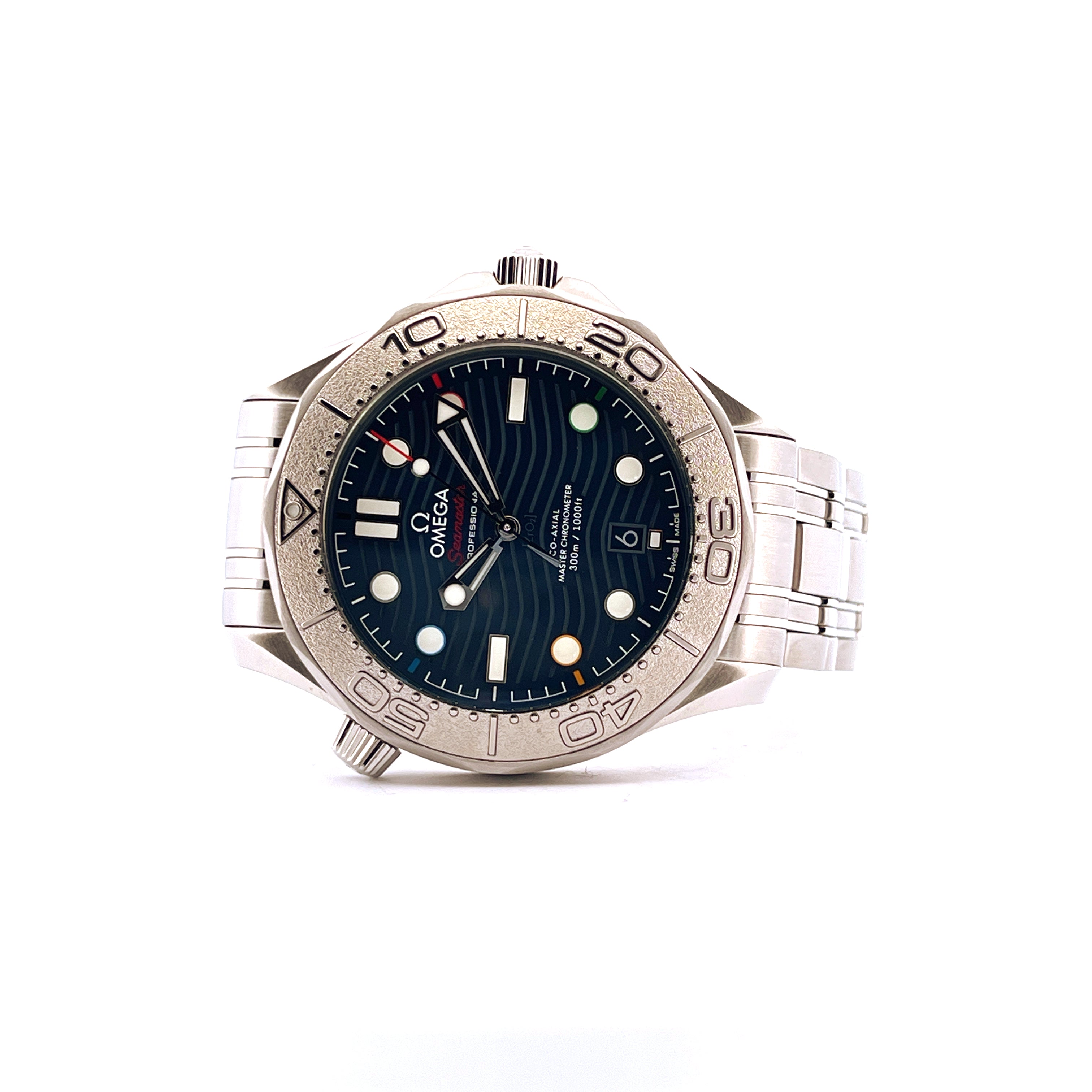 Omega Seamaster Diver 300M "Beijing 2022" Edelstahl Automatik mit blauem Wellenmuster Zifferblatt