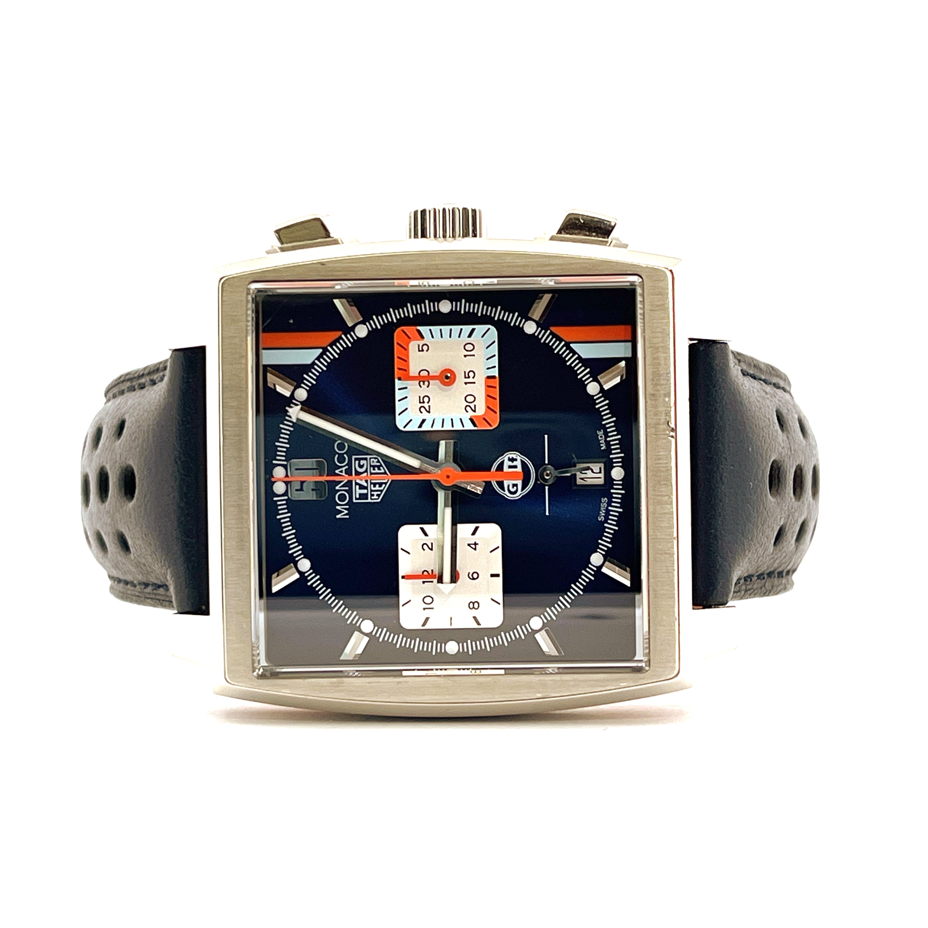 Tag Heuer Monaco Gulf im Querformat mit schwarzem Lederarmband und blauem Zifferblatt