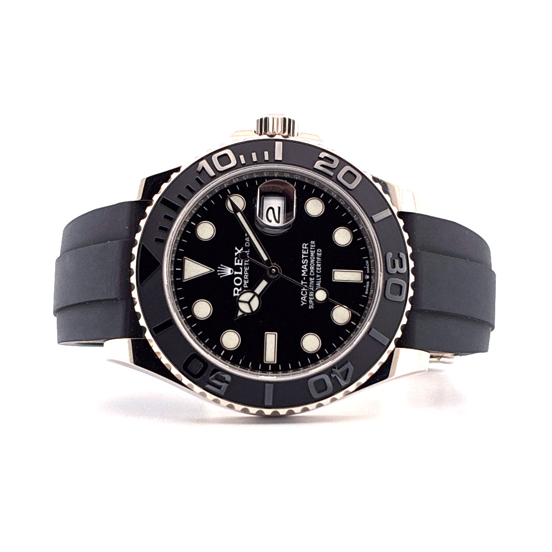 Rolex Yacht-Master 42mm Weißgold mit schwarzem Zifferblatt und Kautschukarmband