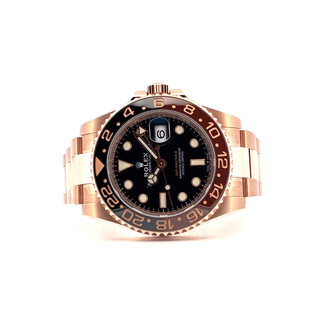 Rolex GMT-Master II aus Roségold mit schwarzem Zifferblatt, Drehlünette und Metallarmband