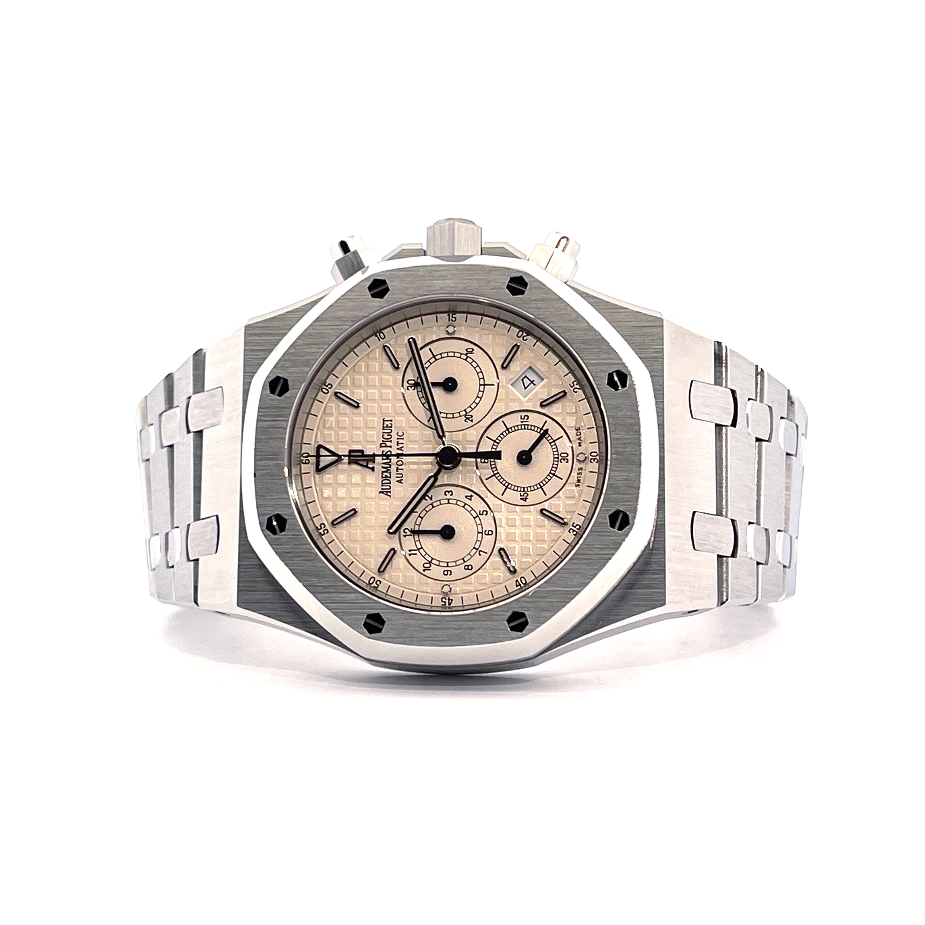 Royal Oak Chronograph / Small Tapisserie / White Dial / Large AP Service 2025 / Full-Set / 2001