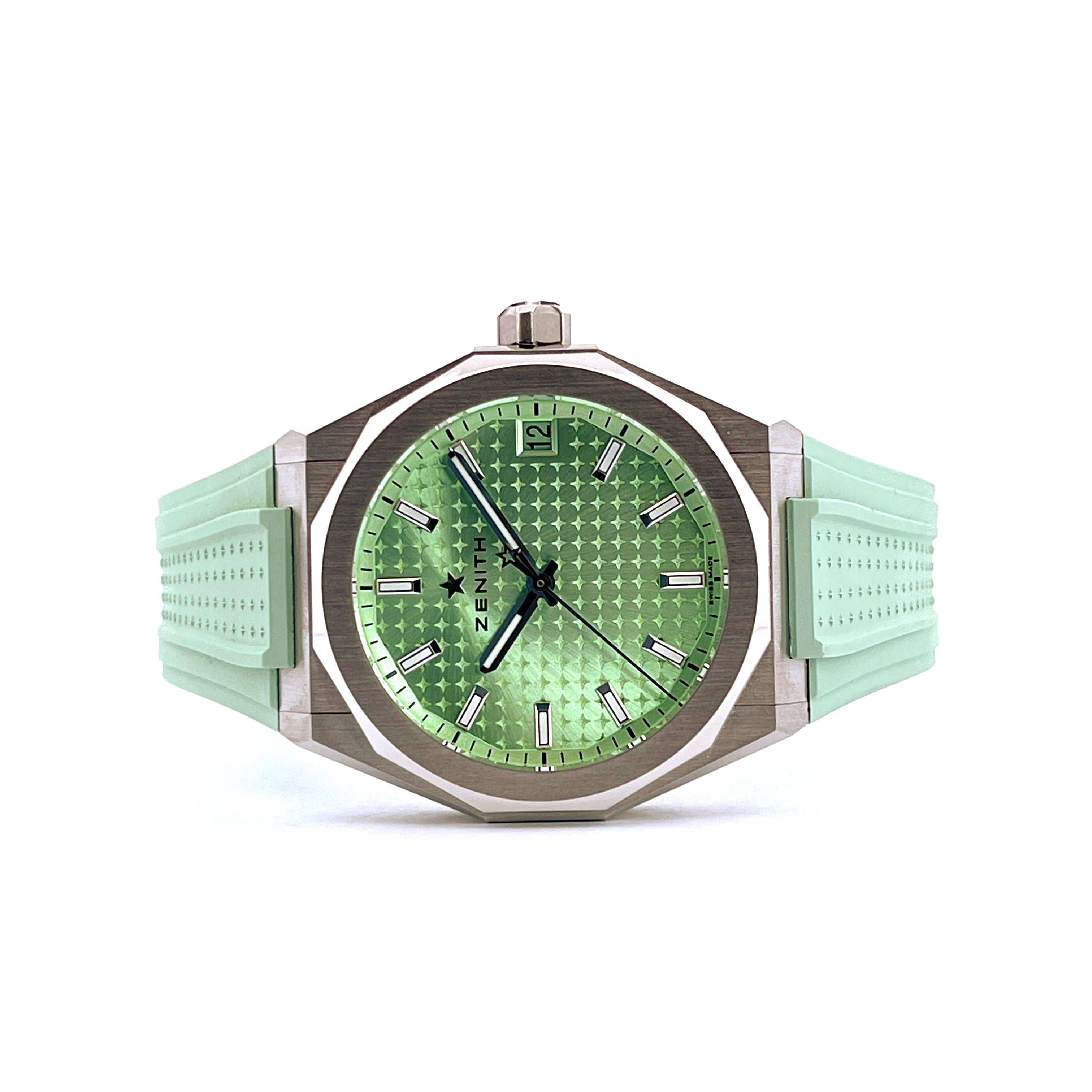 Zenith Defy Skyline Green Edelstahl mit Mintgrünem Armband Frontansicht detailliertes Zifferblatt