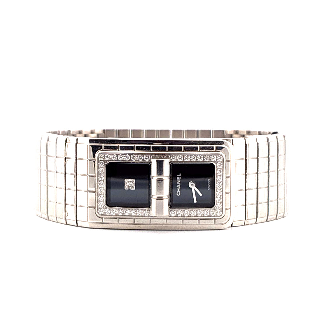 Chanel Code Coco mit Diamanten, Edelstahlgehäuse, schwarz-diamantbesetztes Zifferblatt, zweiteilig, Armband aus poliertem…