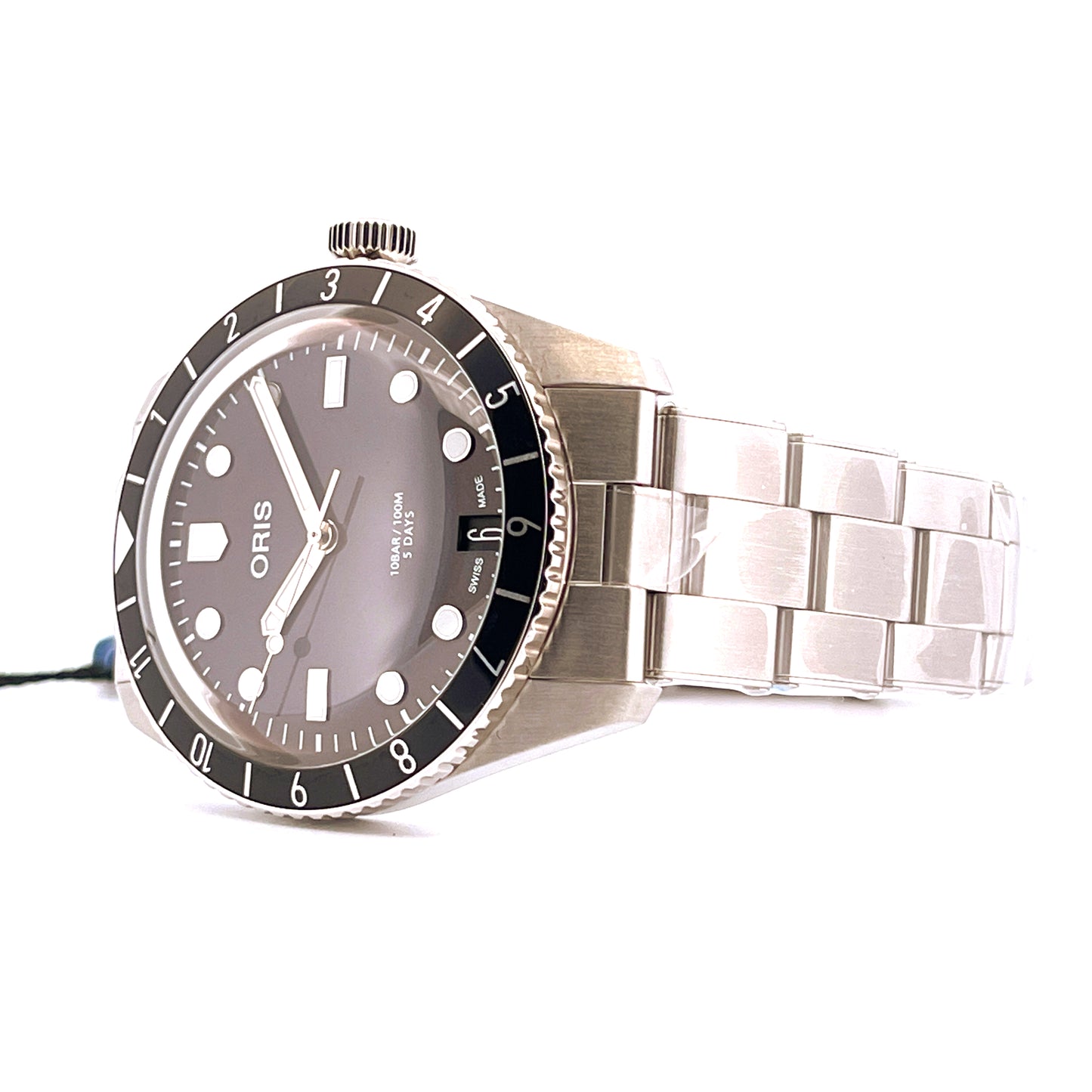 Oris Divers Sixty-five 12h Calibre 400 (New)