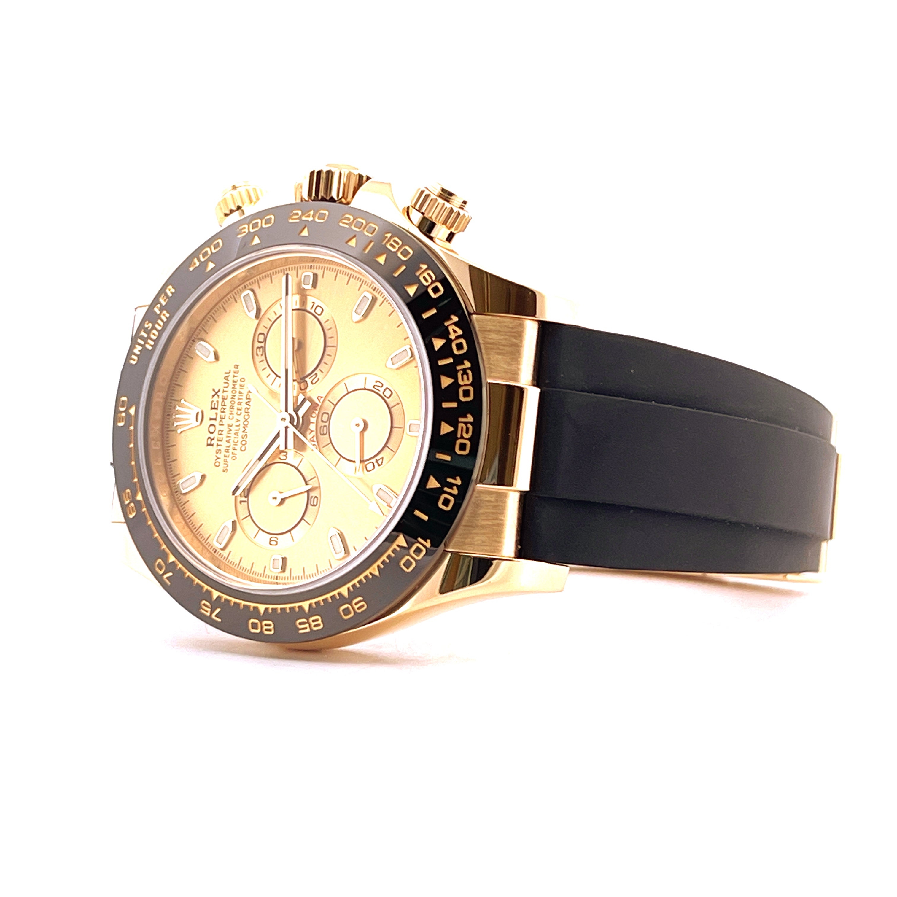 Rolex Daytona 116518LN Gelbgold Automatik mit schwarzem Oysterflex-Armband auf weißem Hintergrund