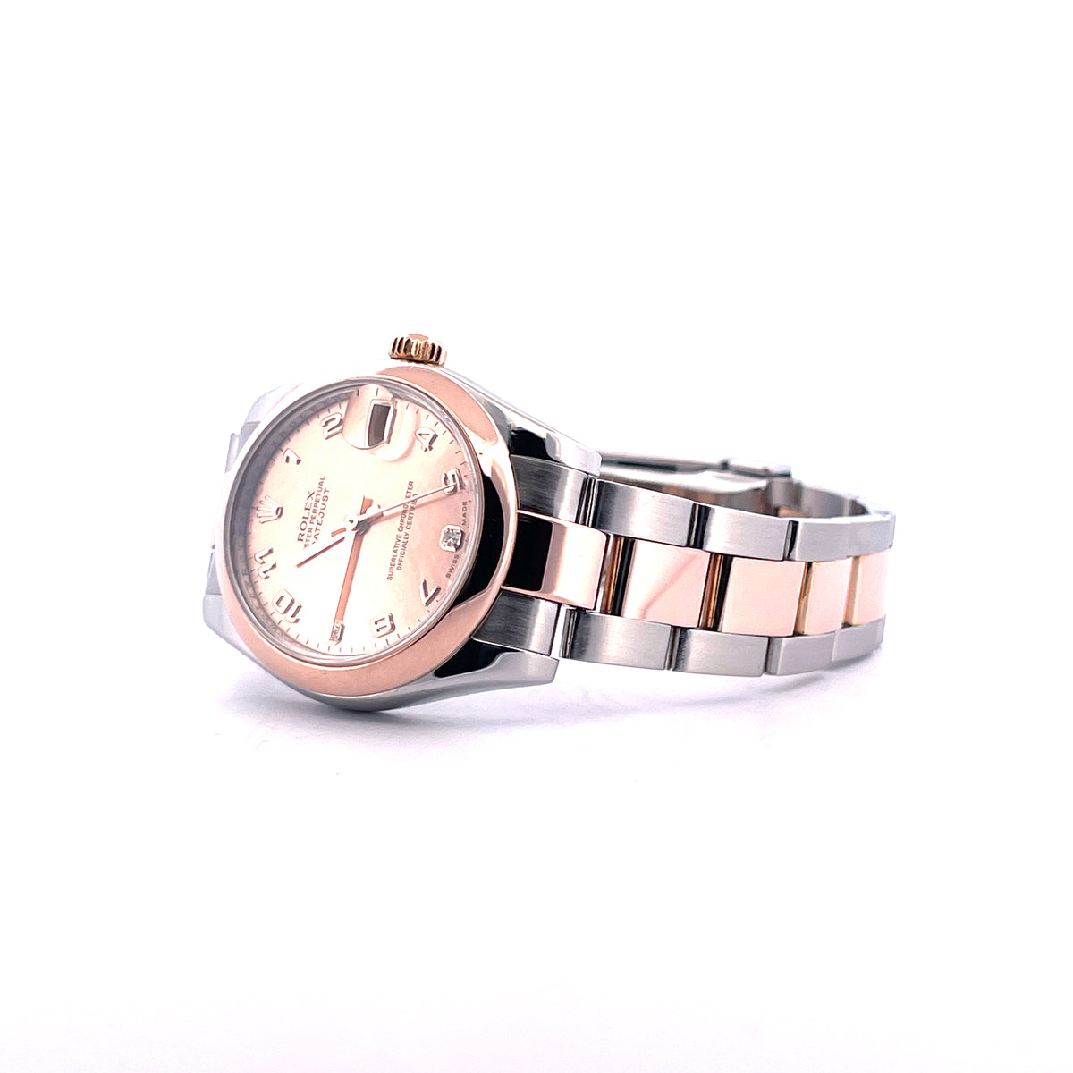 Rolex Datejust 31 Two Tone Mother of Pearl / Box incl. / LC100 / 2006, Schrägansicht mit Zifferblatt, Krone und Armband vor weißem Hintergrund
