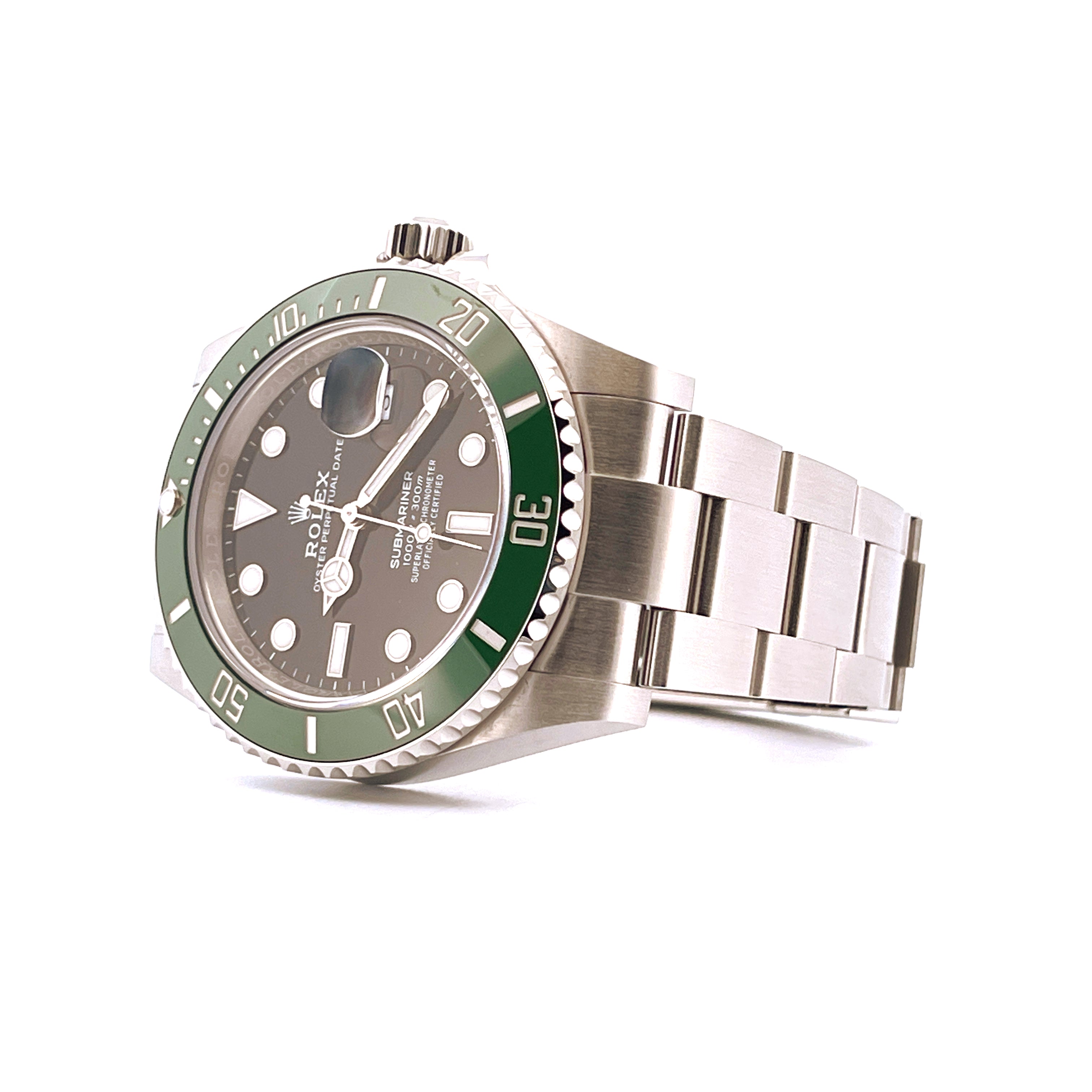 Rolex Submariner Date Starbucks 2023 Stahl mit grünem Keramik-Lünettenring im Dreiviertelprofil