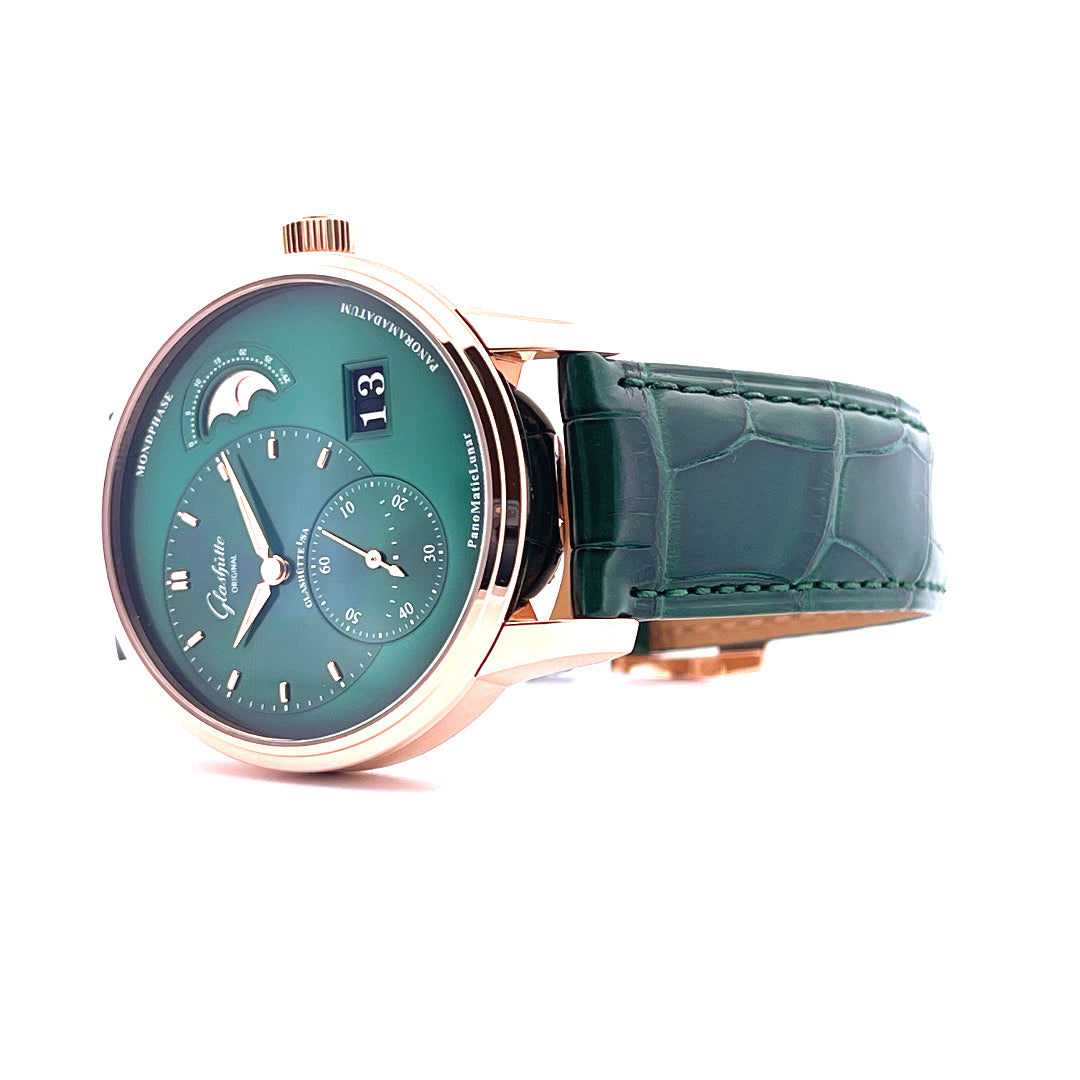 Glashütte Original PanoMaticLunar Roségold Grün, Seitenansicht, Mondphase, Großdatum, Automatik