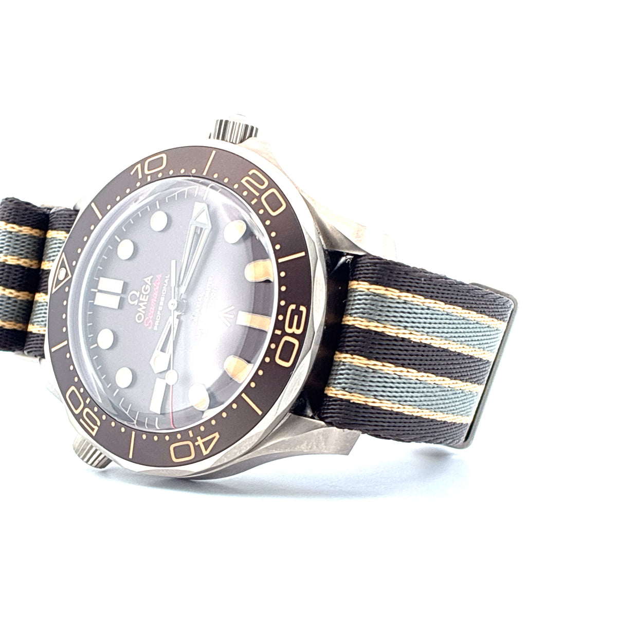 Seamaster Diver 300 M / very good condt. / James Bond 007 / Titan / Box & Papers / 2024