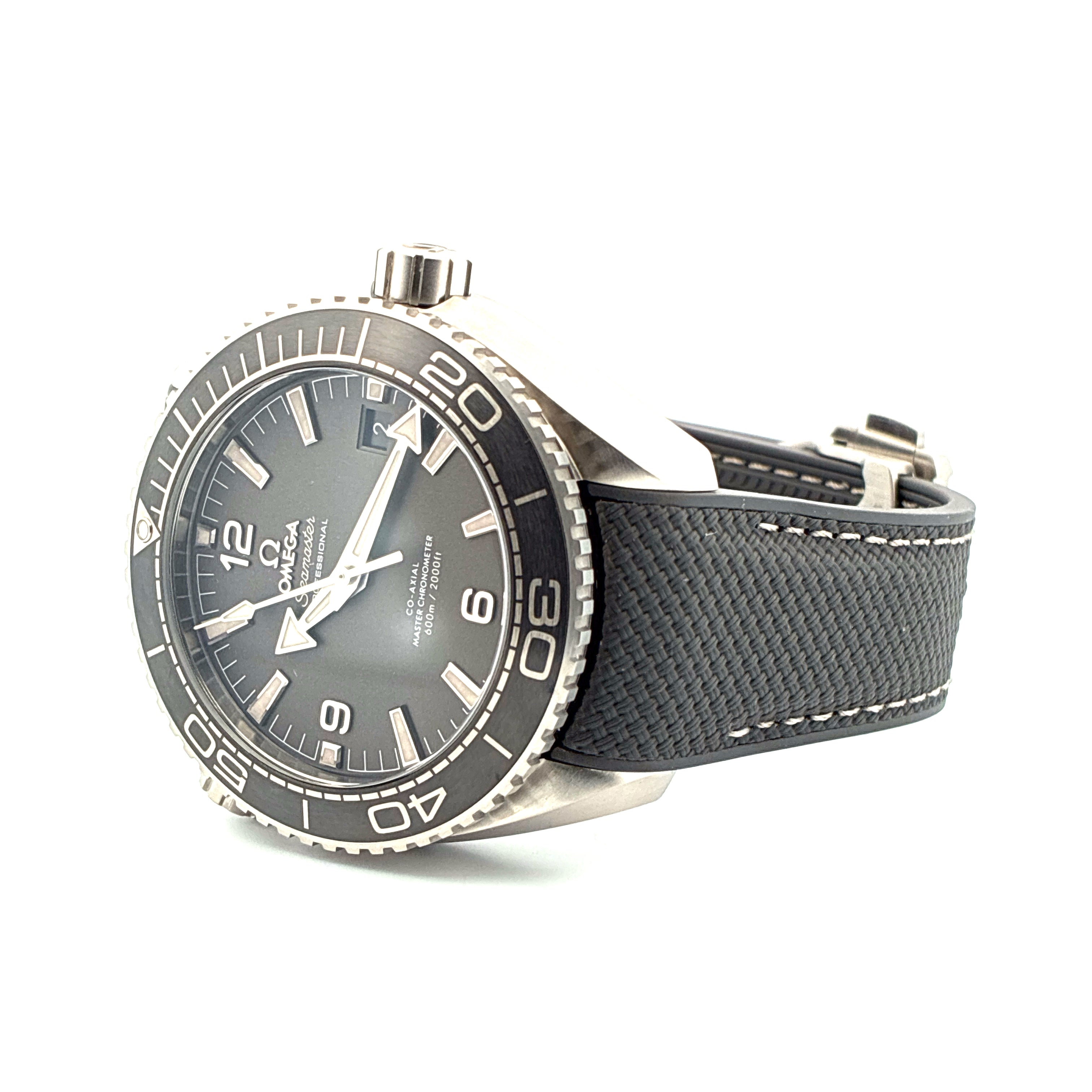Seamaster Planet Ocean 43.5 Mm / Ungetragen / Grey Dial / Full-Set / 2025