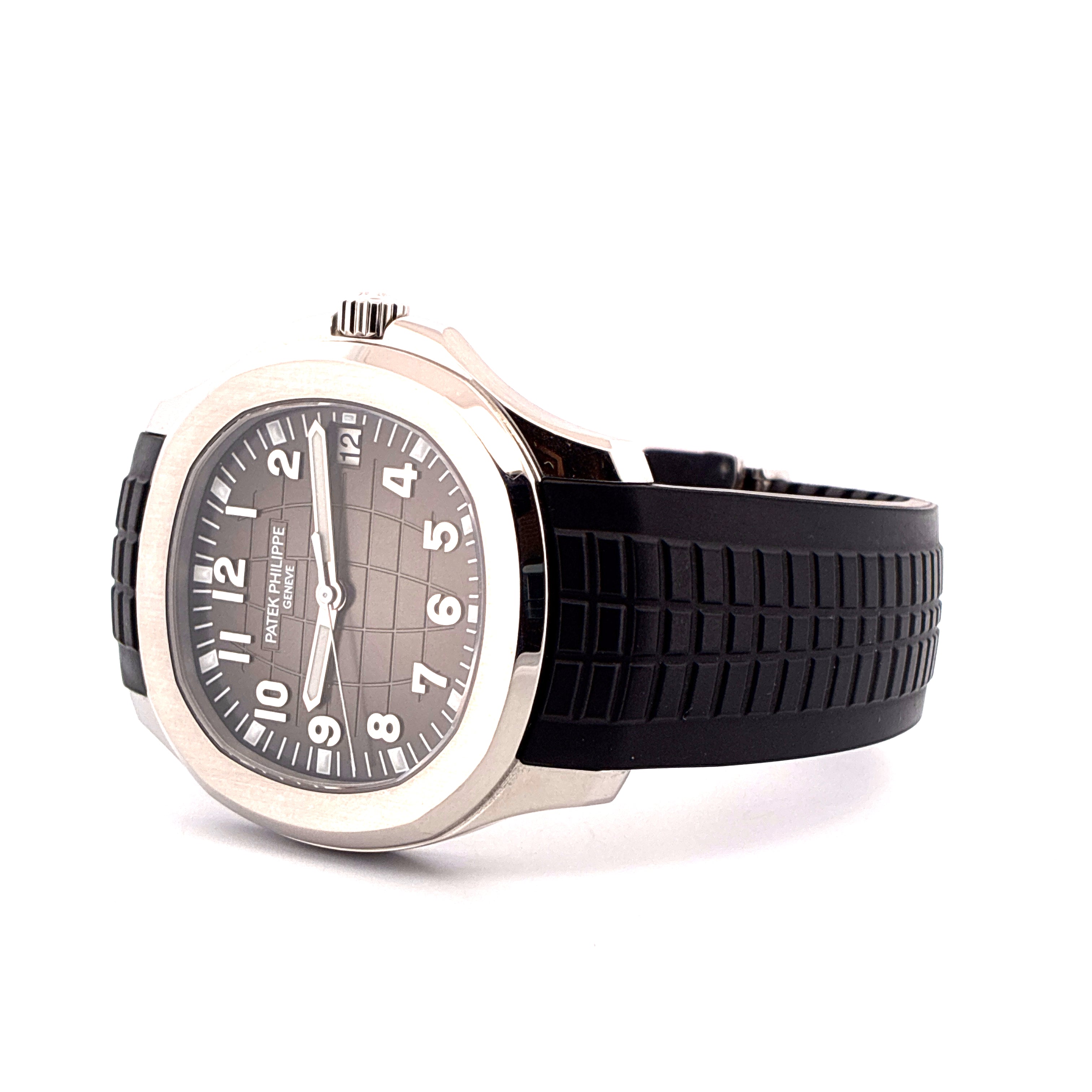 Aquanaut / Black Dial / Rubber Strap / Original Invoice / Full-Set 2025