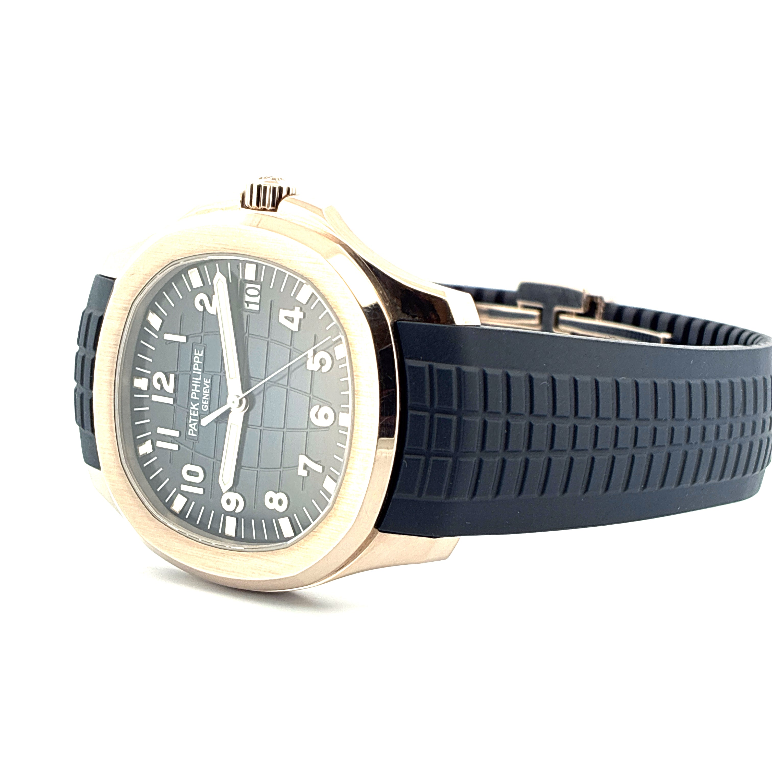 Aquanaut / Blue Dial / Uncut Strap / Whitegold / Full-Set / 2019