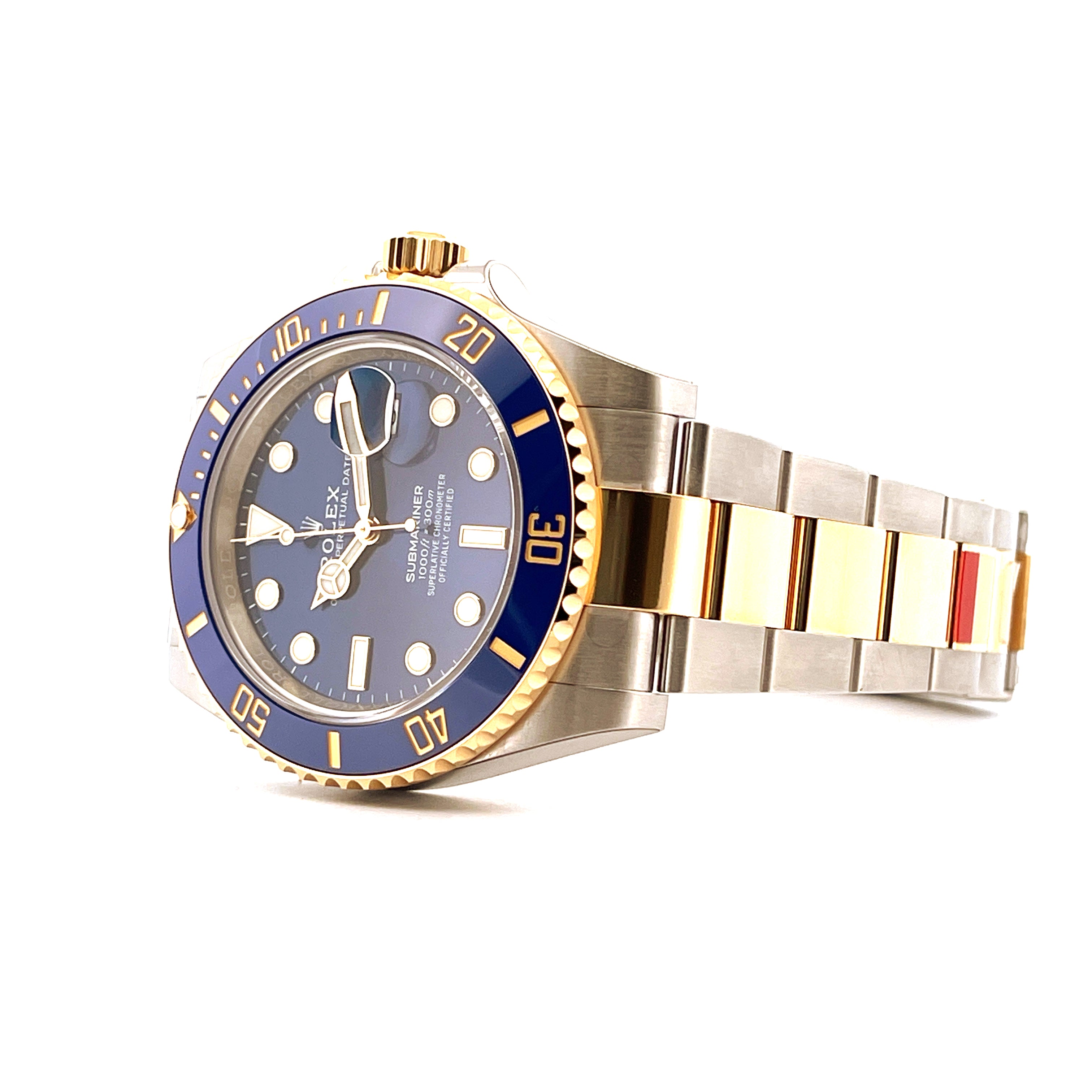 Rolex Submariner Date 126613LB Bicolor mit blauem Zifferblatt und gold-stählernem Armband, aus dem Jahr 2023