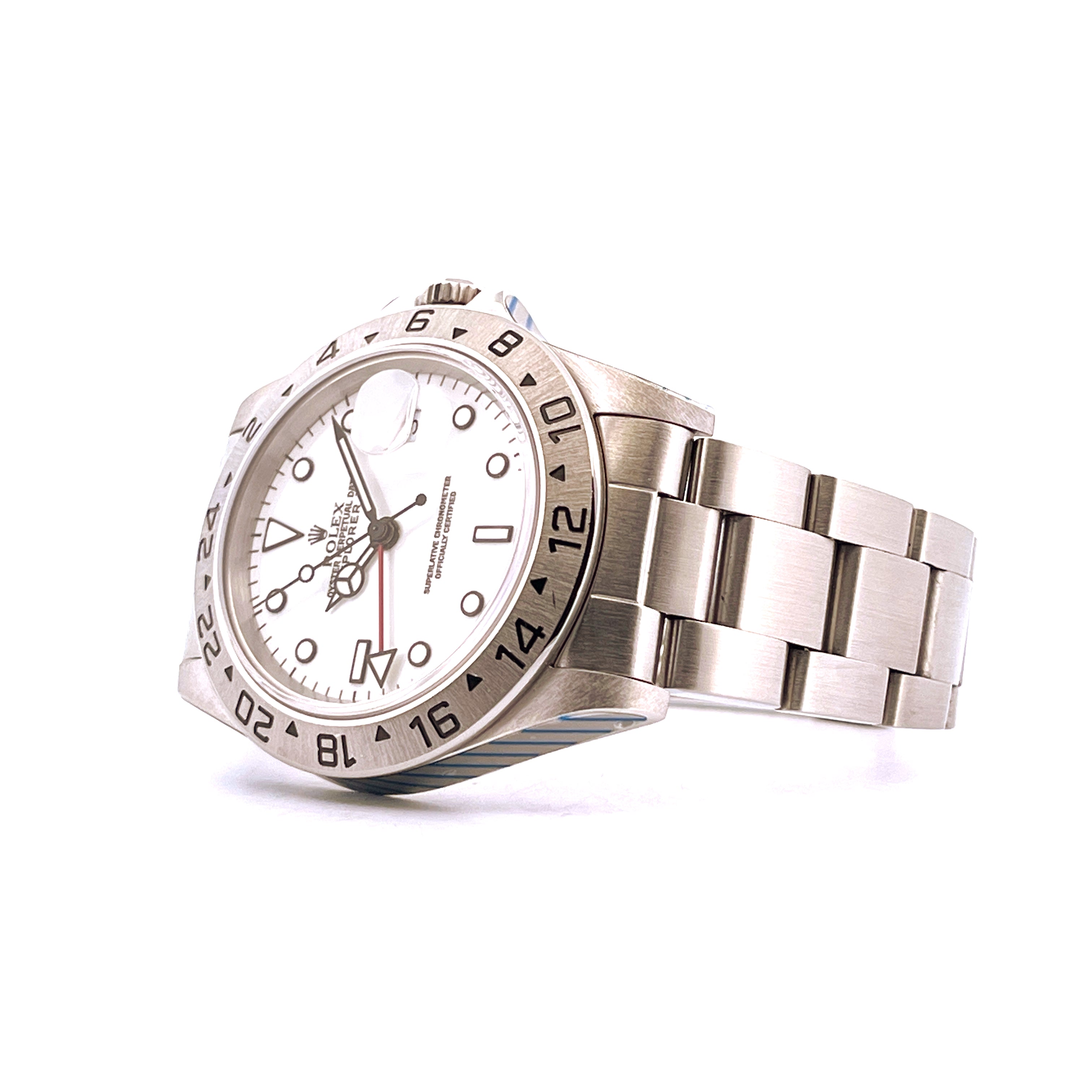Rolex Explorer II Polar White 16570 im Profil mit Stahlarmband auf weißem Hintergrund