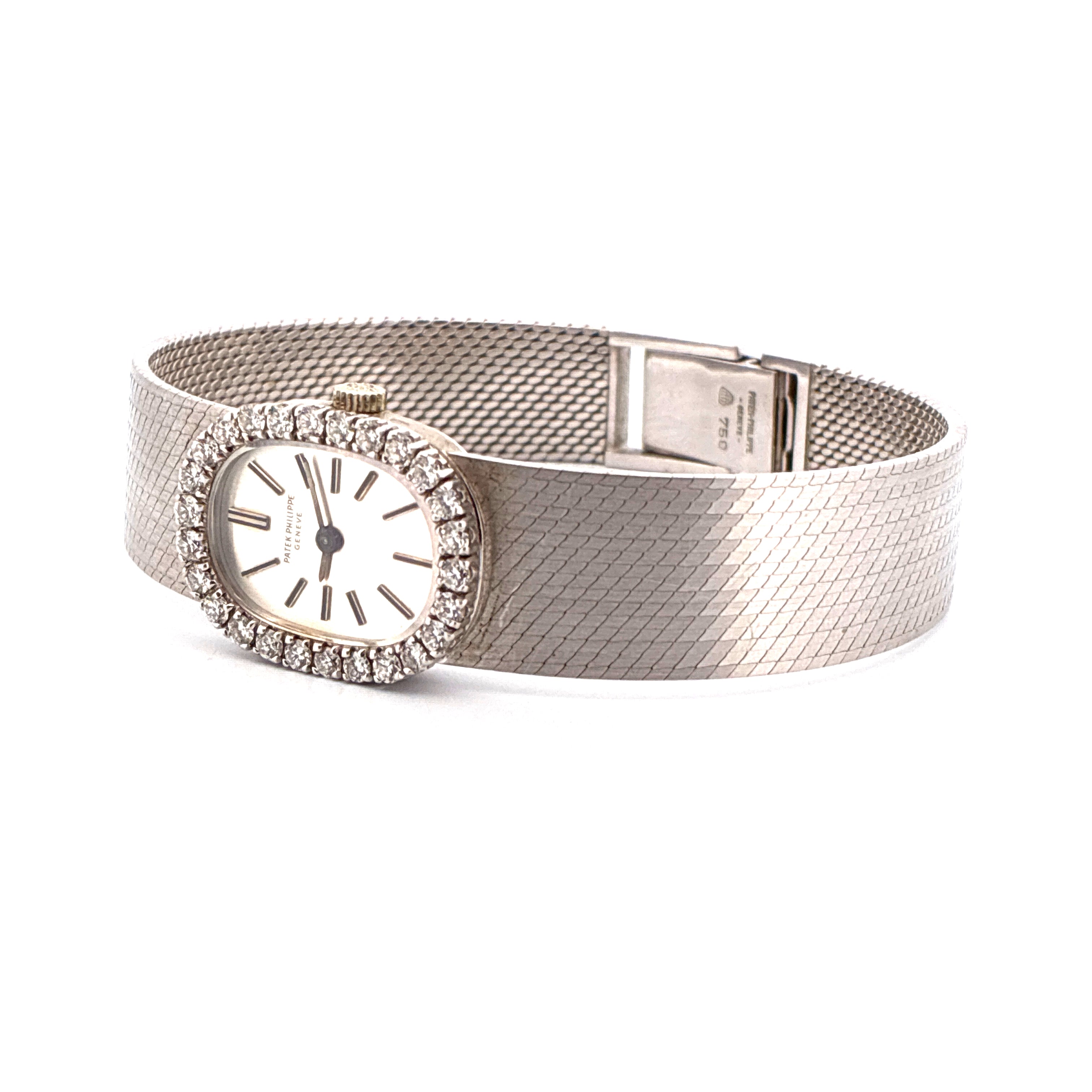 3366/1 18K whitegold / diamonds / silver dial / Box