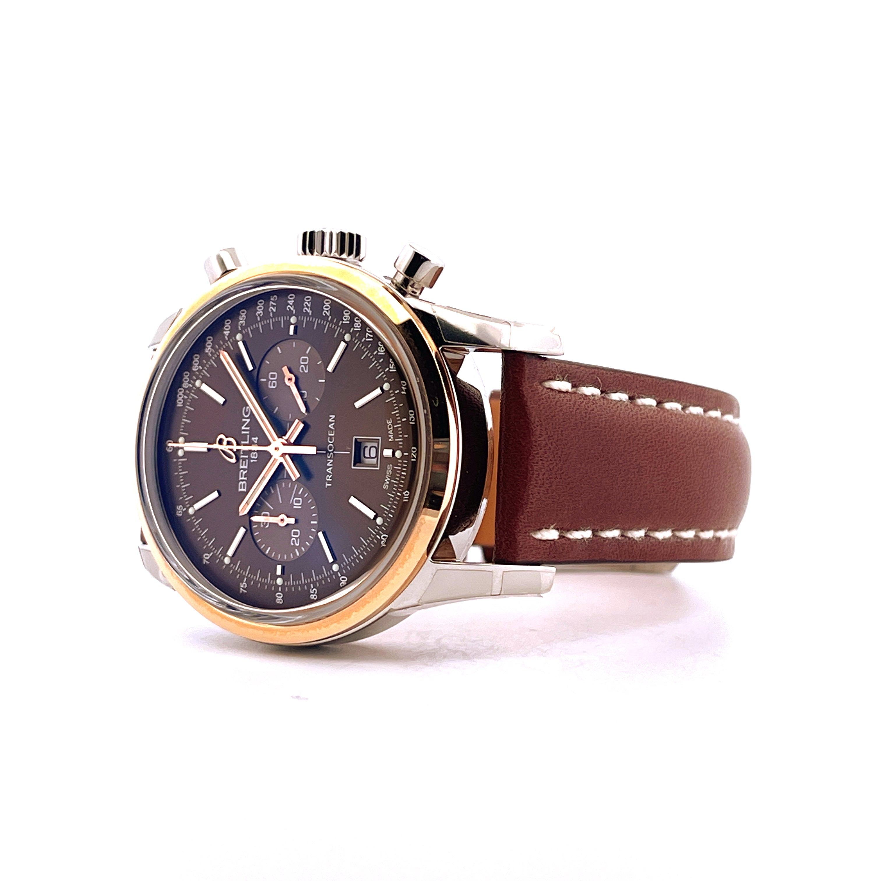 Breitling Transocean Chronograph 38 aus Edelstahl und Gold mit braunem Lederarmband