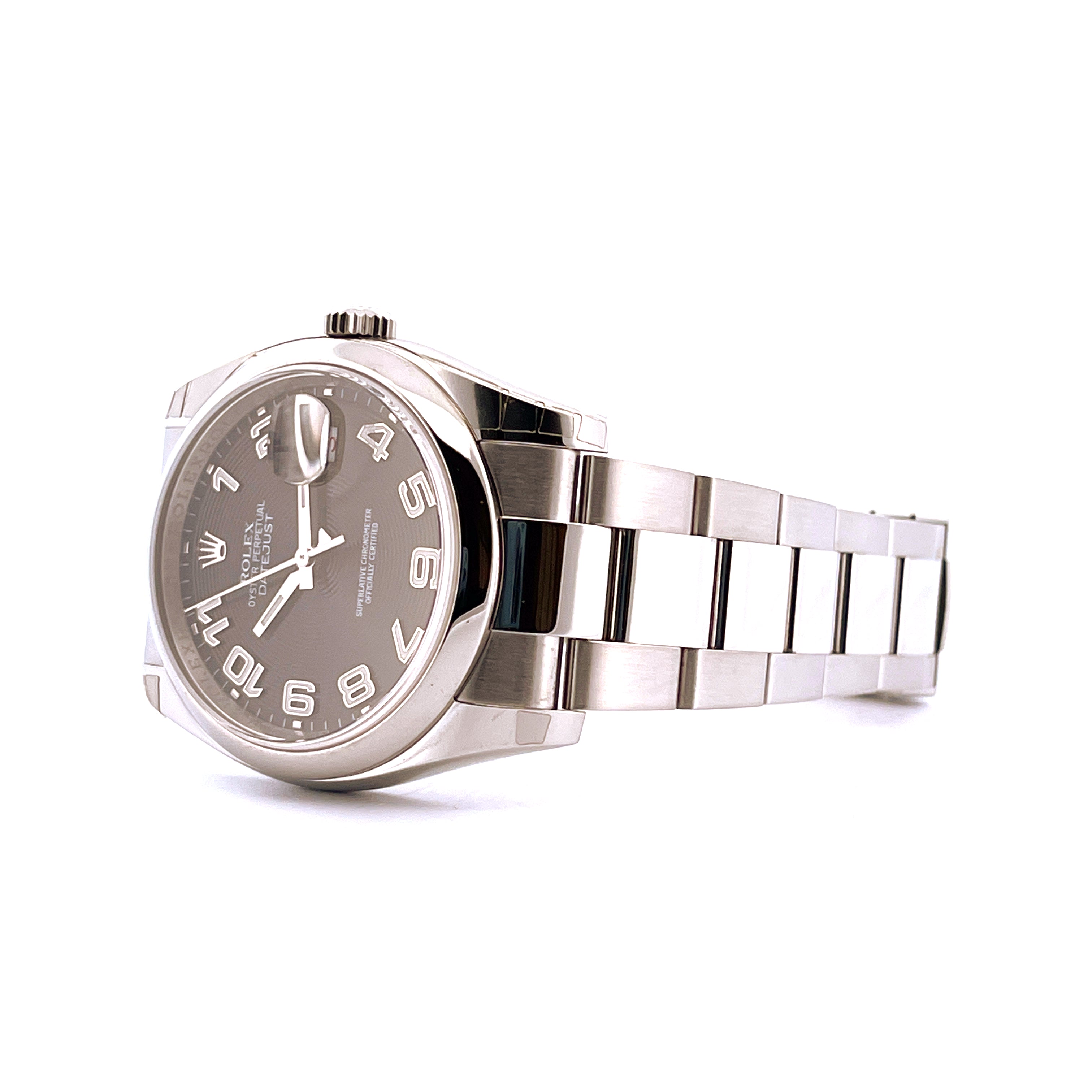 Rolex Datejust 36 concentric Black Dial 116200 Stahl seitlich auf weißem Hintergrund