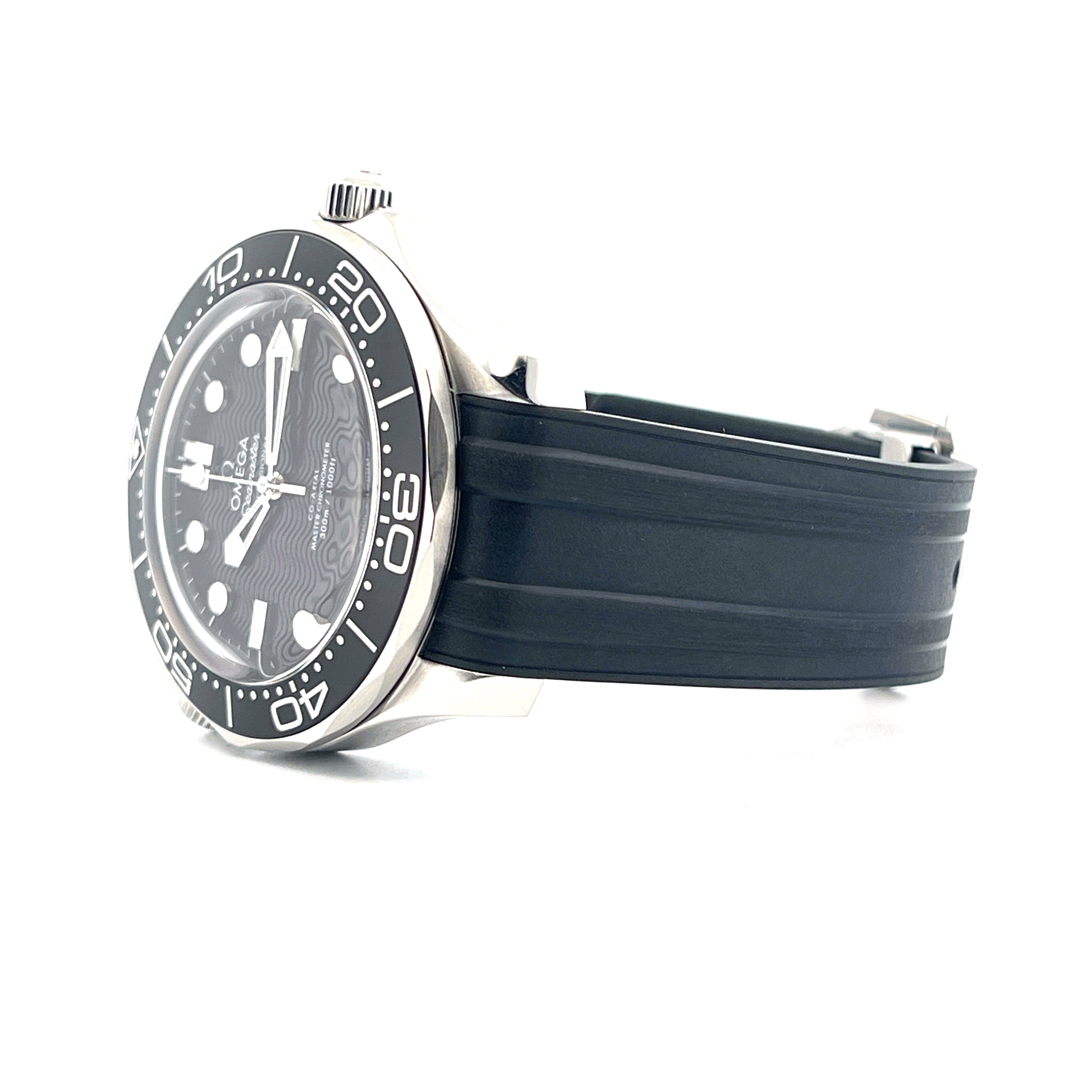 Seamaster Diver 300 No Date / like new / incl Milanaise Bracelet -2025-