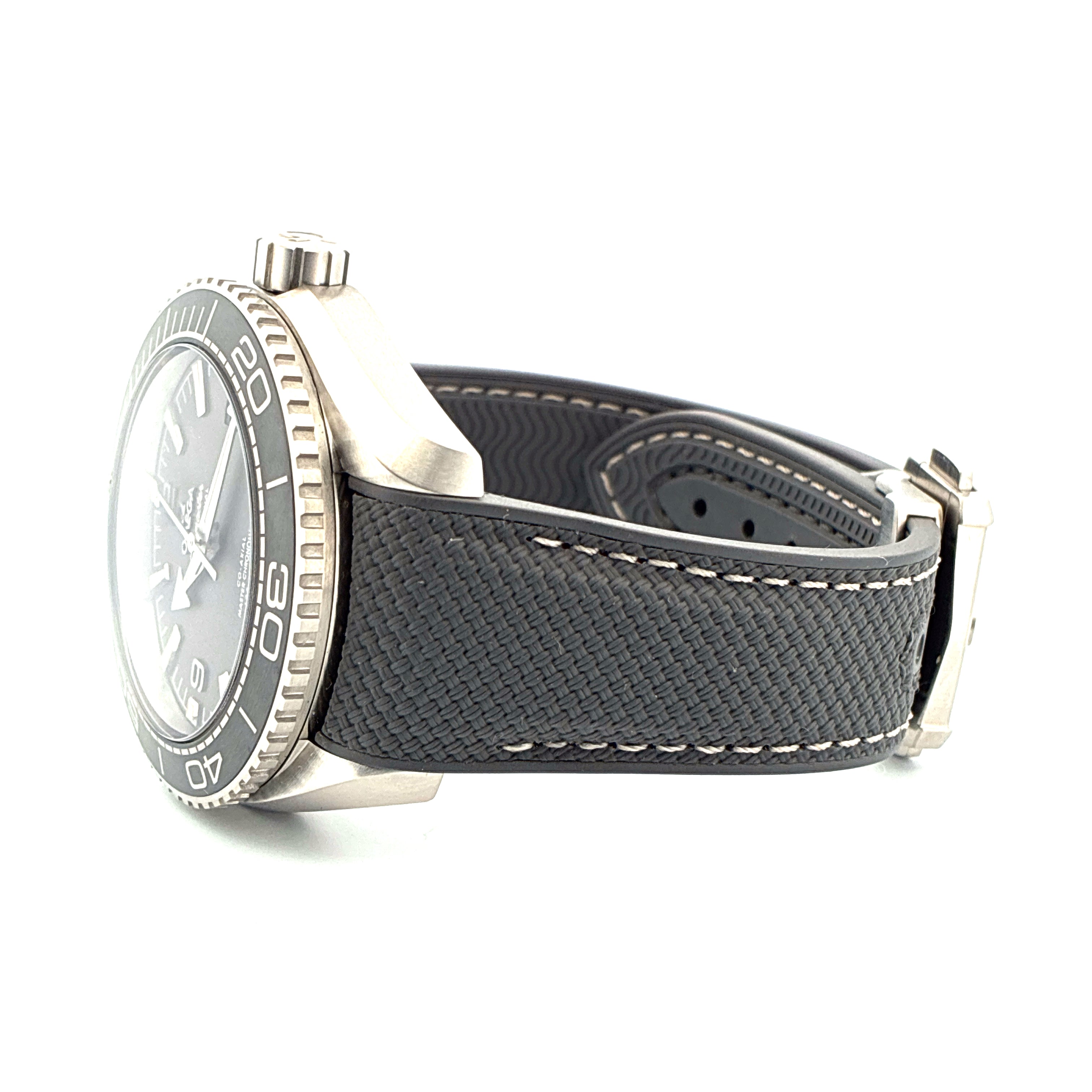 Seamaster Planet Ocean 43.5 Mm / Ungetragen / Grey Dial / Full-Set / 2025