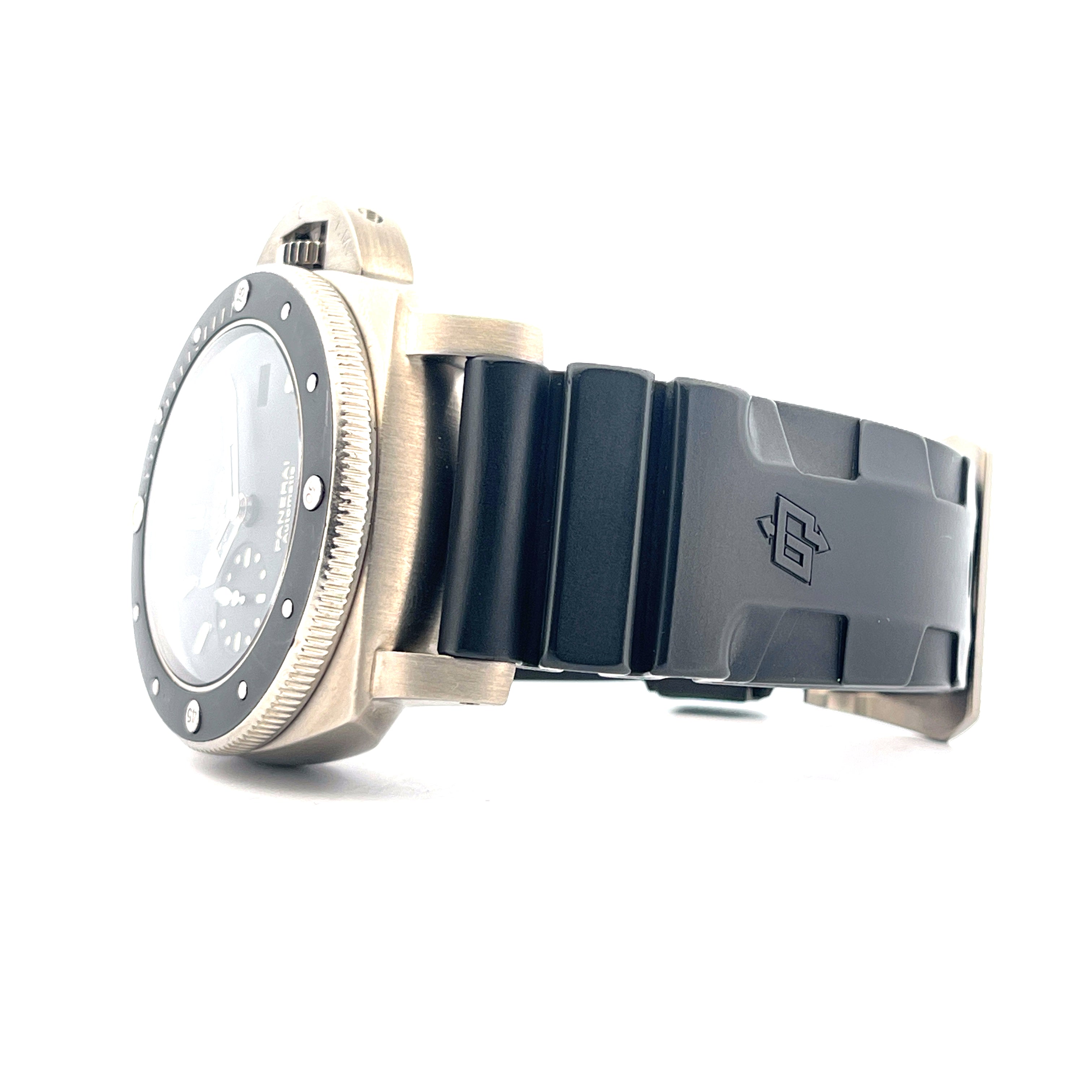 Luminor Submersible 1950 Titan PAM 00389 / Full Set / 2nd Strap / -2015-