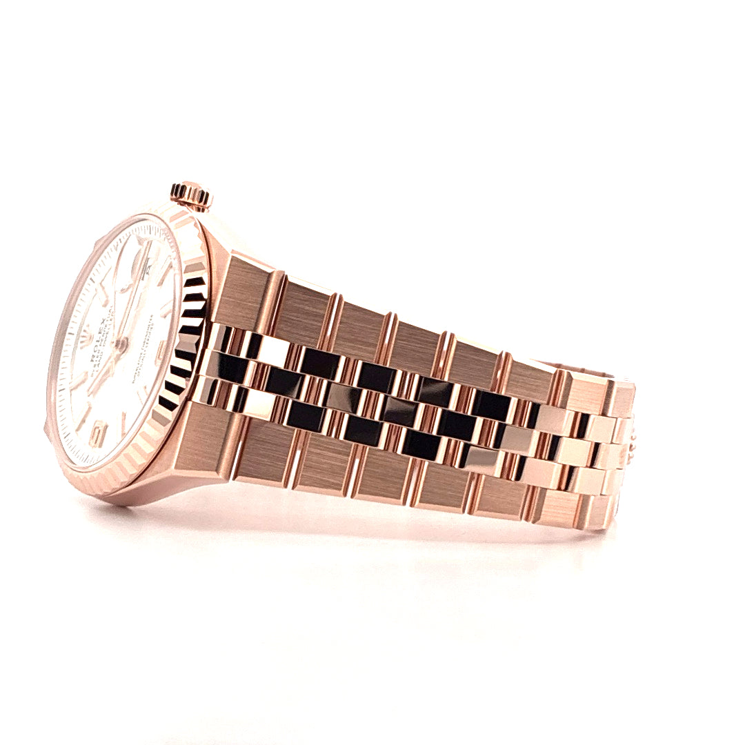 Land-Dweller 36 / Roségold / ungetragen / (Dezember 2025)