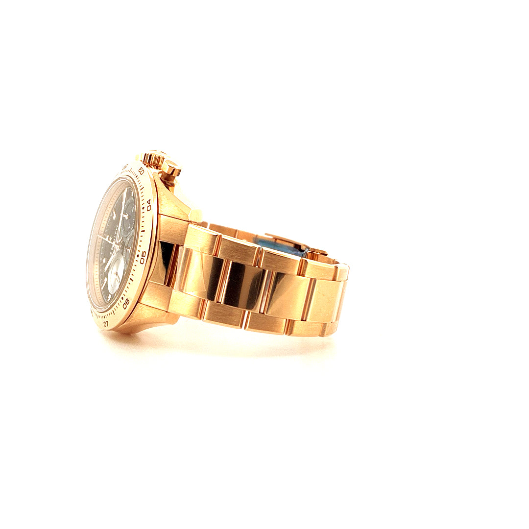 Zenith Chronomaster Sport 41 mm Roségold Uhr Seitenansicht auf weißem Hintergrund