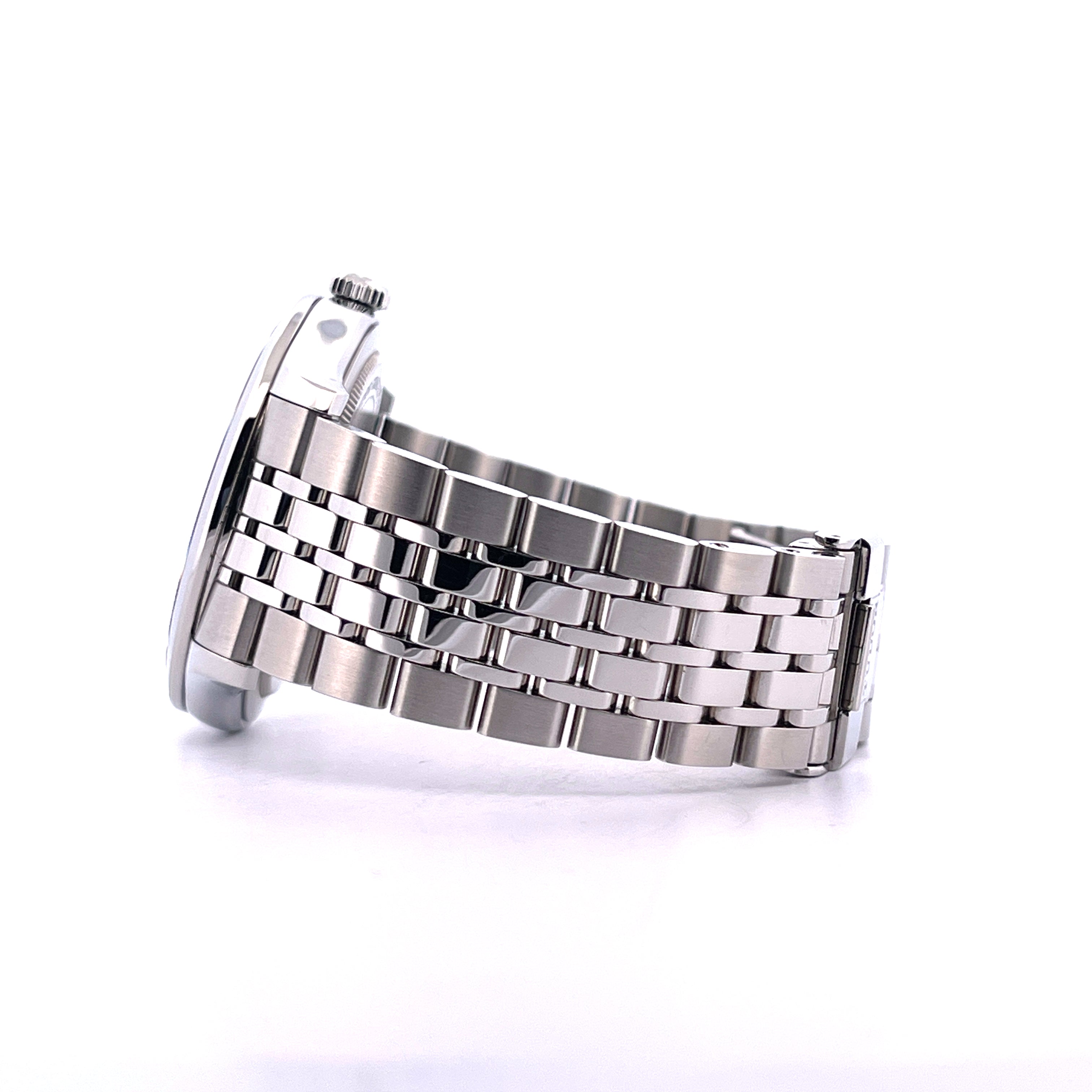 Tudor 1926 -2020- 41mm Edelstahluhr Seitenansicht mit geflochtenem Edelstahlarmband