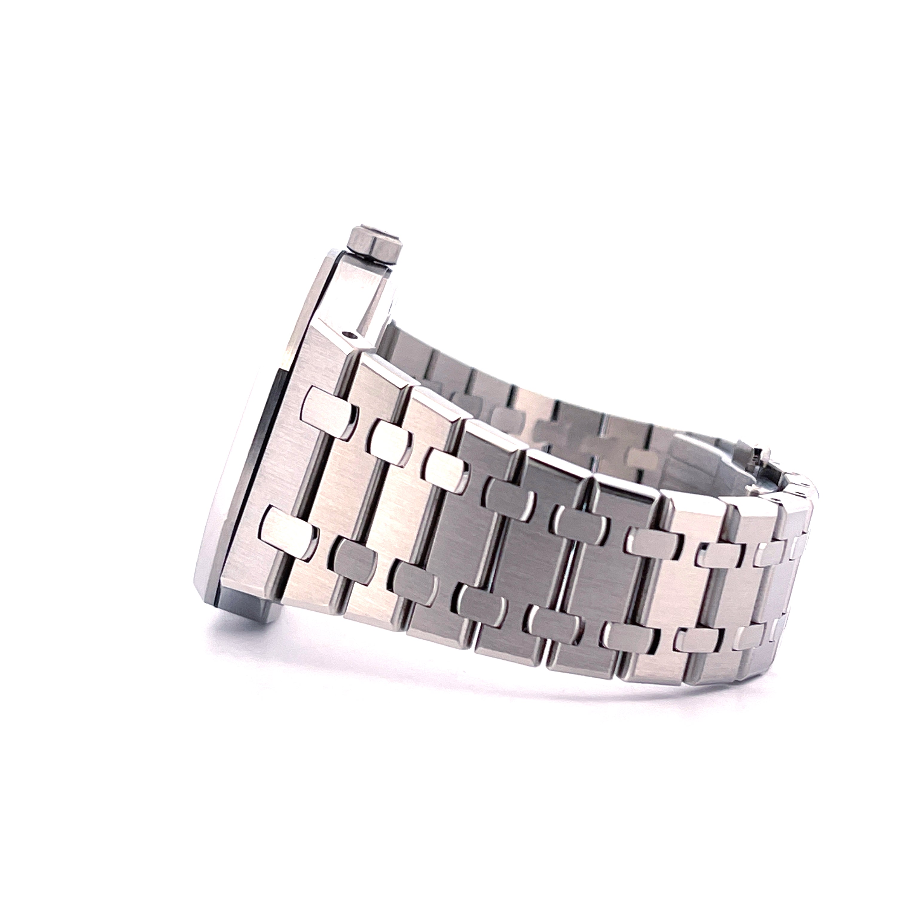 Audemars Piguet Royal Oak 15500ST Grey