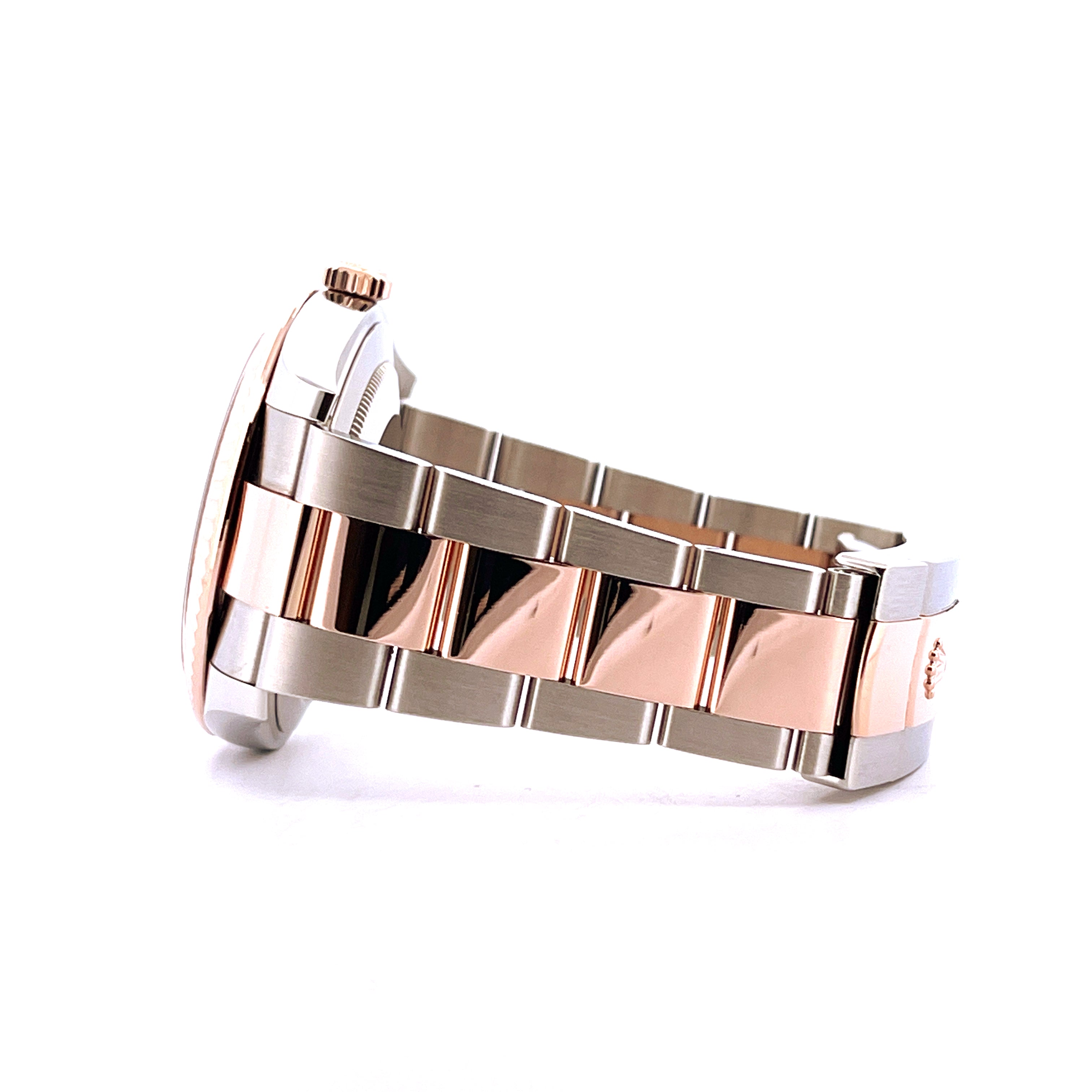 Rolex Datejust 41 Steel&Gold Chocolate von der Seite mit bicolor-Armband