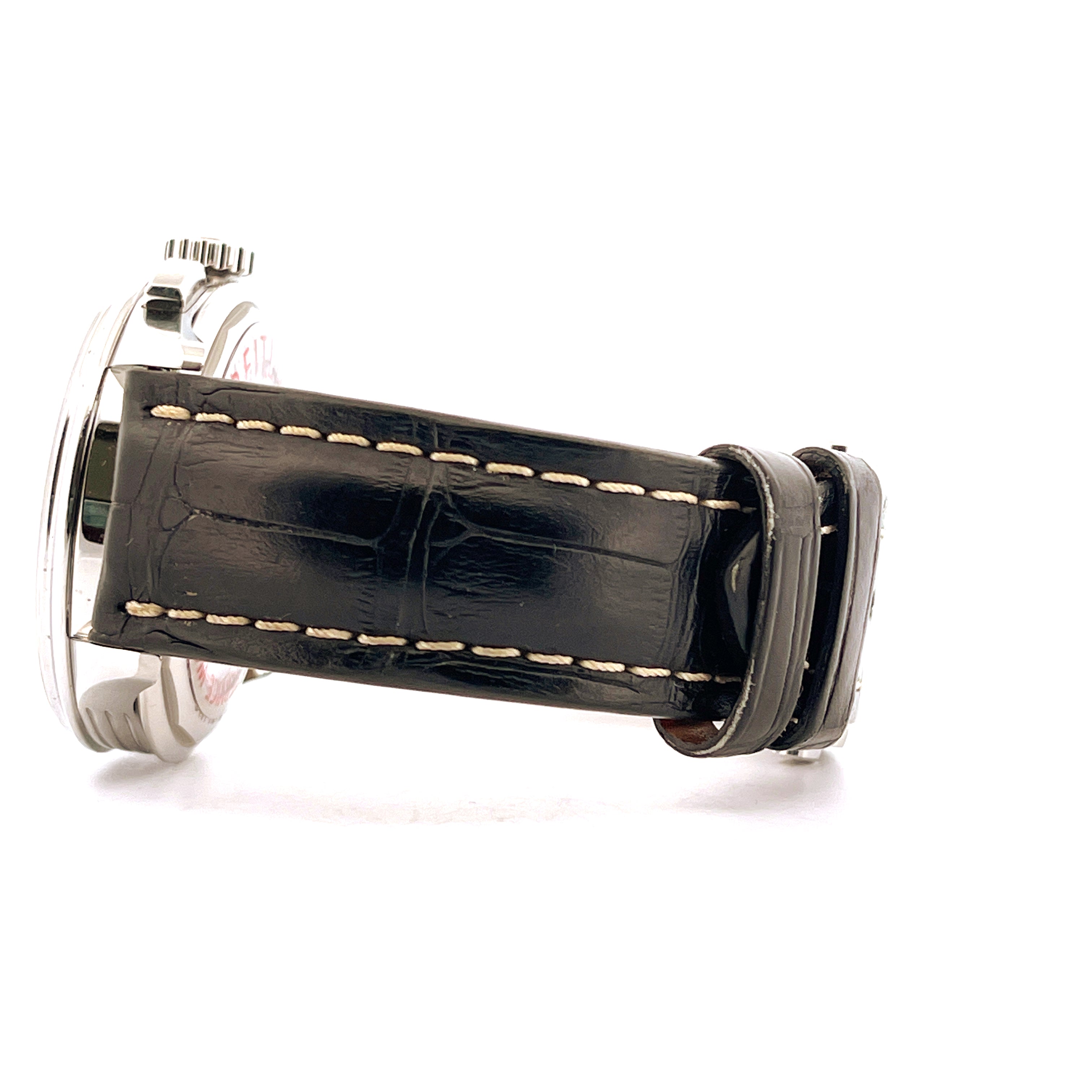 Breitling Premier B01 Chronograph 42 Seitenansicht mit schwarzem Lederarmband und Edelstahlgehäuse