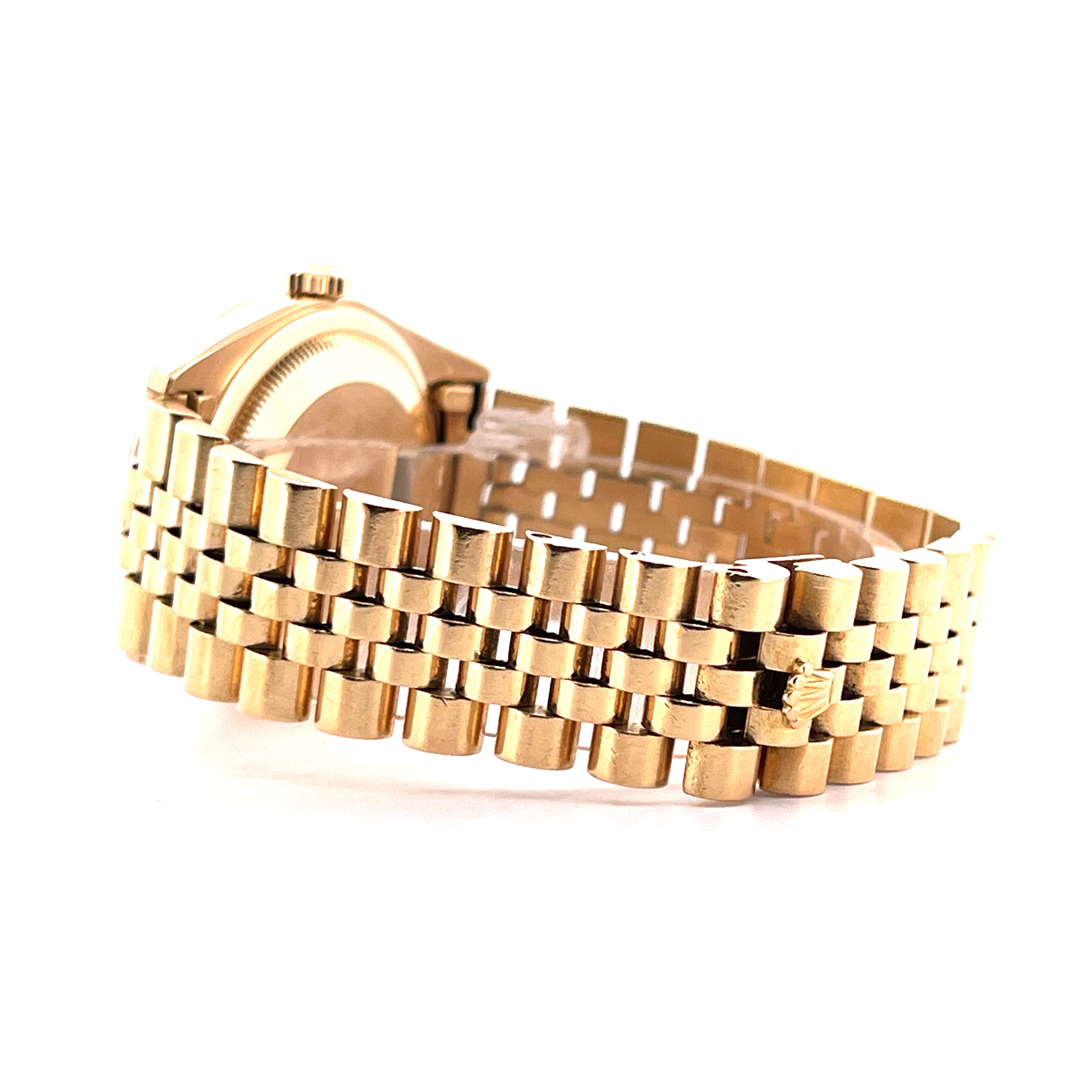 Rolex Day-Date 36 im Profil, das Gelbgold-Armband mit kleinen Glieder zeigt eine dezente Rolex-Krone