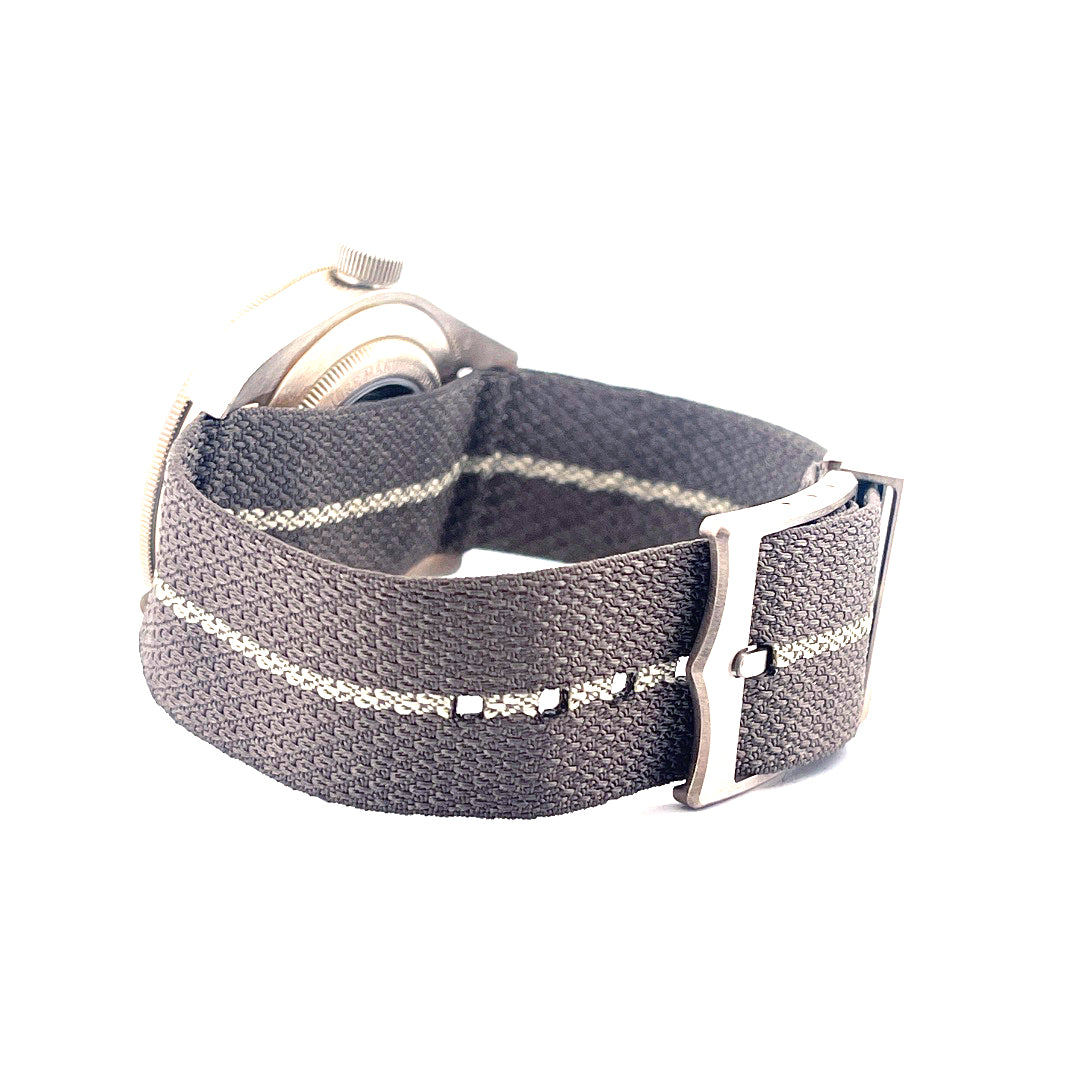 Tudor Black Bay Fifty-Eight 925 Silber mit grauem Stoffband