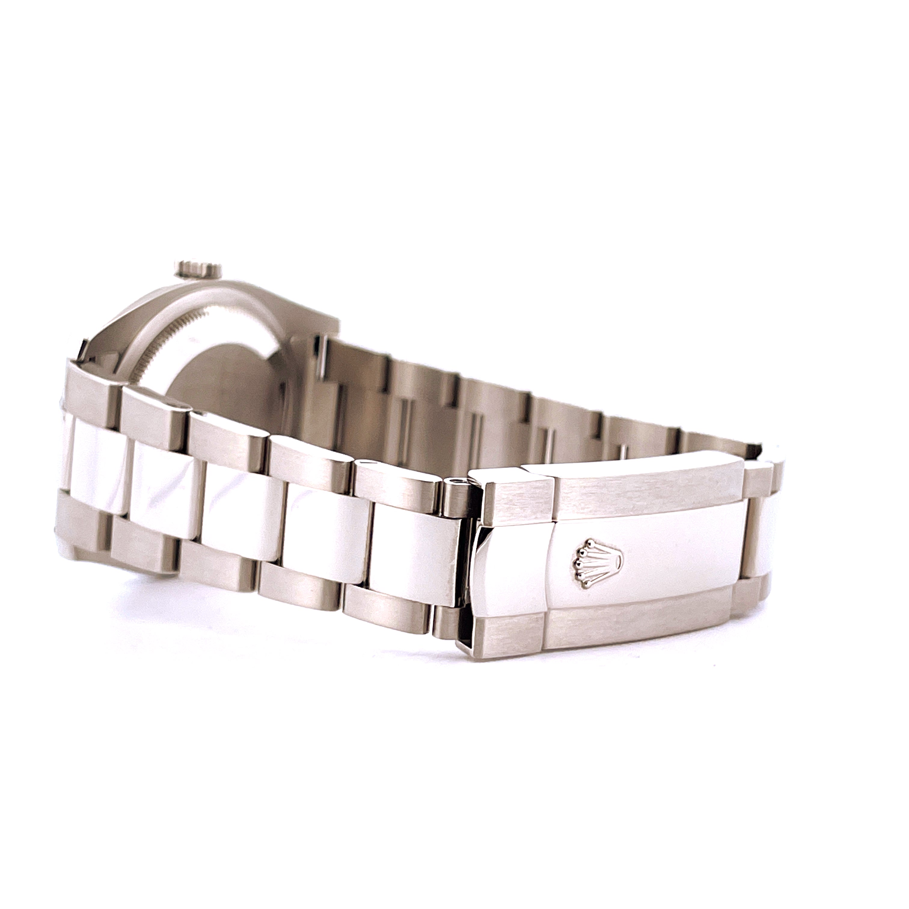 Rolex Datejust 36 Concentric Blue Dial 116200 Seitenansicht des Metallarmbands mit Schließe mit Rolex-Krone