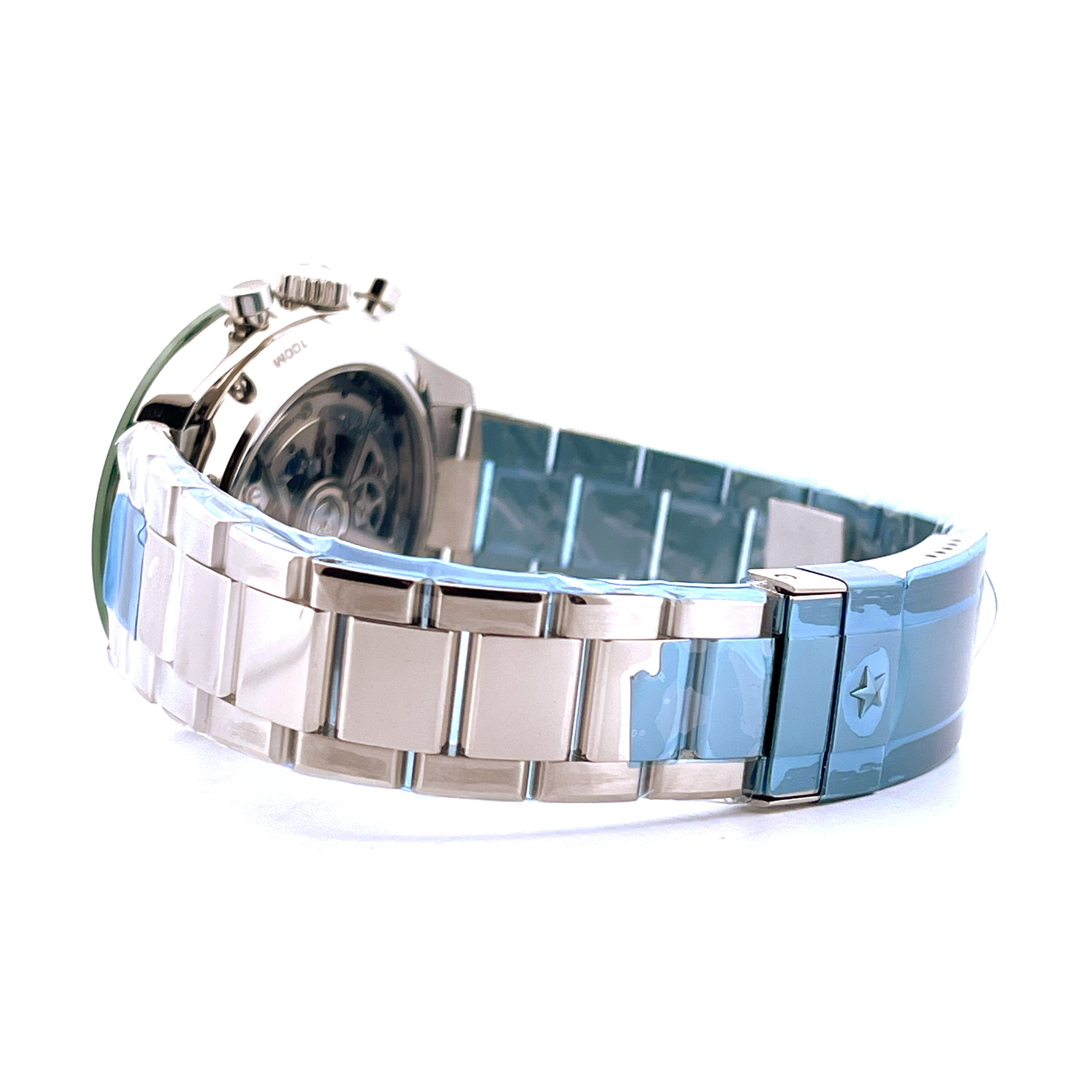 Seitenansicht einer neuen Zenith Chronomaster Sport Green Uhr aus Edelstahl mit blauem Schutz auf dem Armband