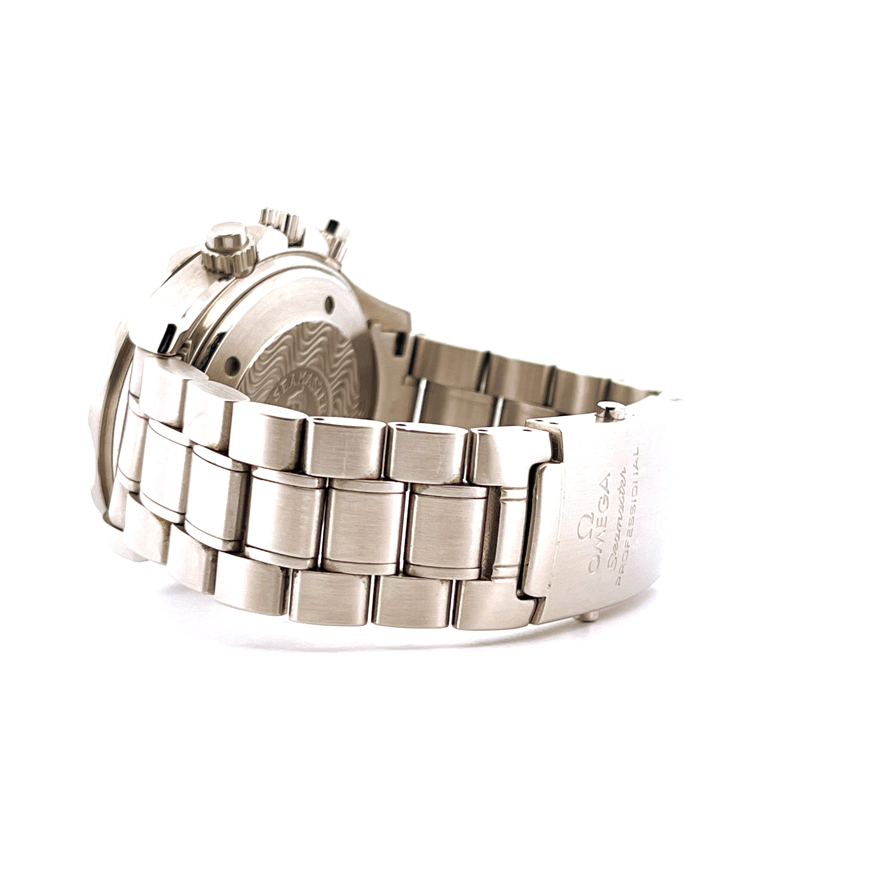 Omega Seamaster Chrono 41,5 in Stahl, Seitenansicht des Armbands mit Schließe mit Logo