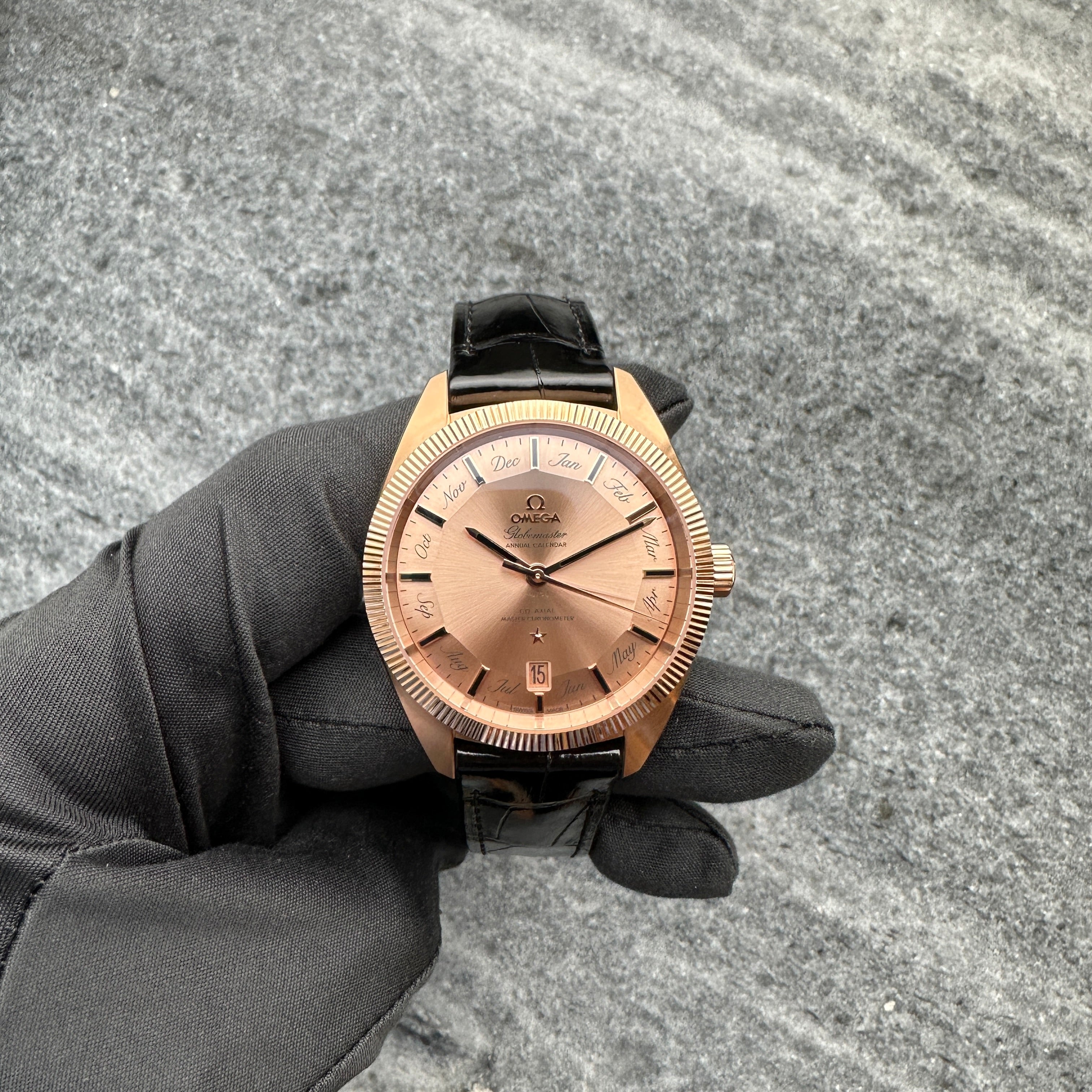 Globemaster Co-axial Master Chronometer Annual Calendar Roségold / Full Set / very good Condition / Germany / 2023