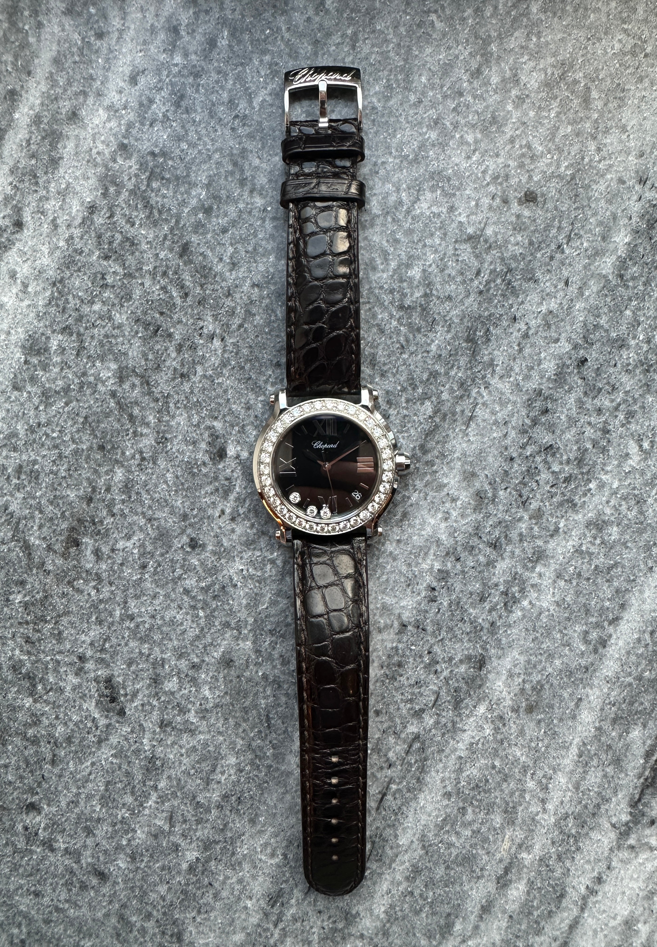 Happy Sport Round Quartz 36mm Diamonds / 2019