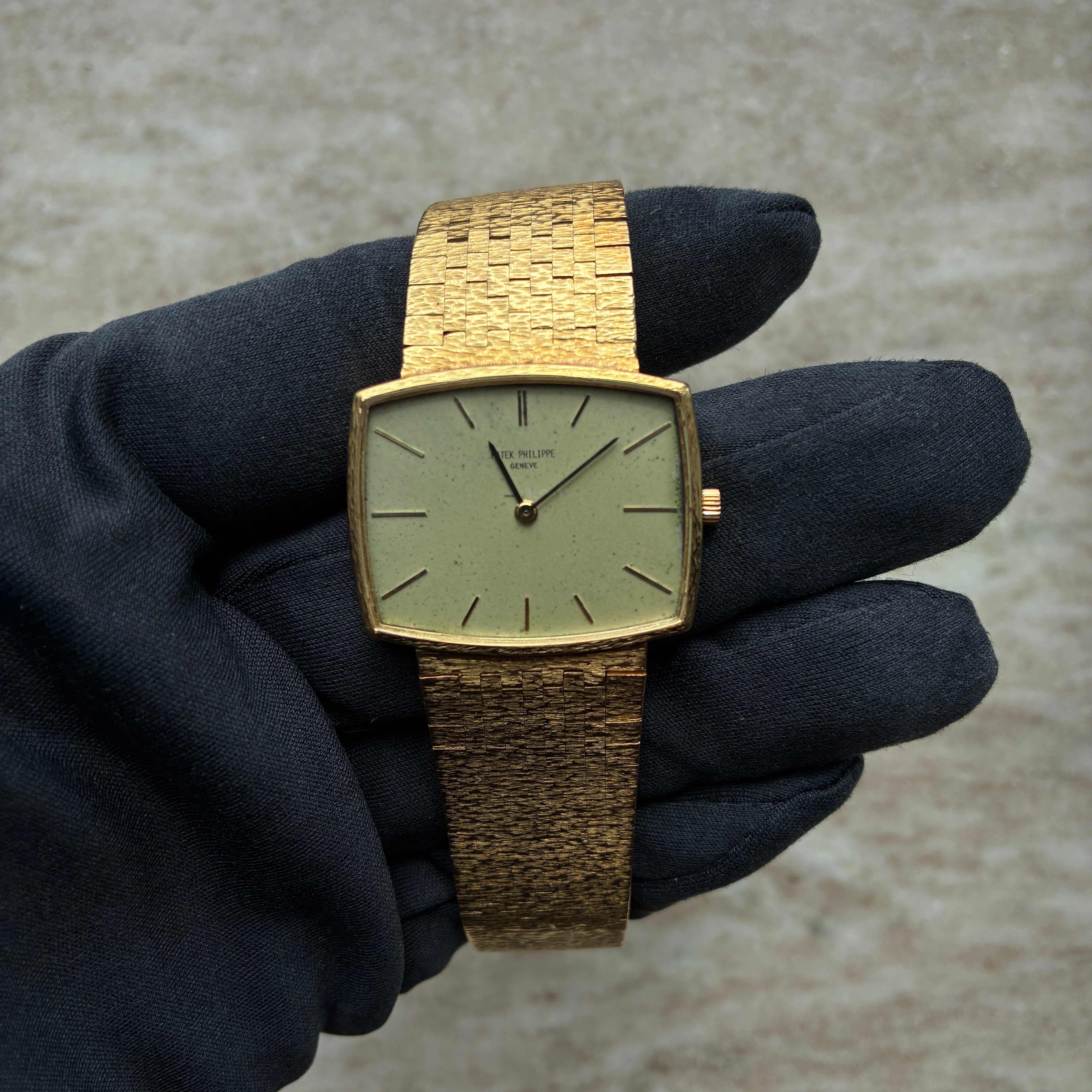 Patek Philippe Ellipse Yellowgold (Full Set) "Safe-Watch" 1989