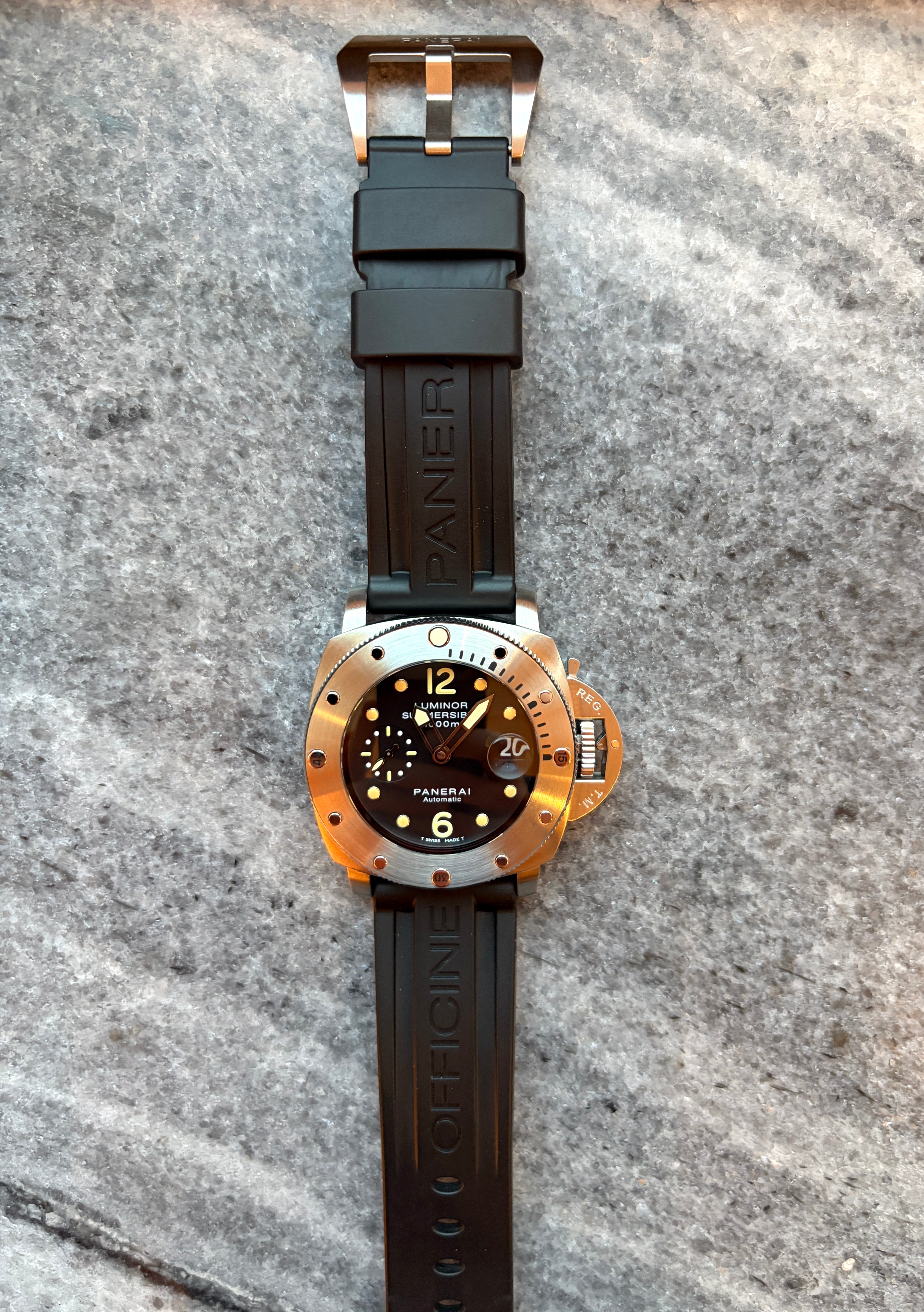 Luminor Submersible 1950 PAM00243 Limited Edition 700 / Wempe Service 2025 / 2007