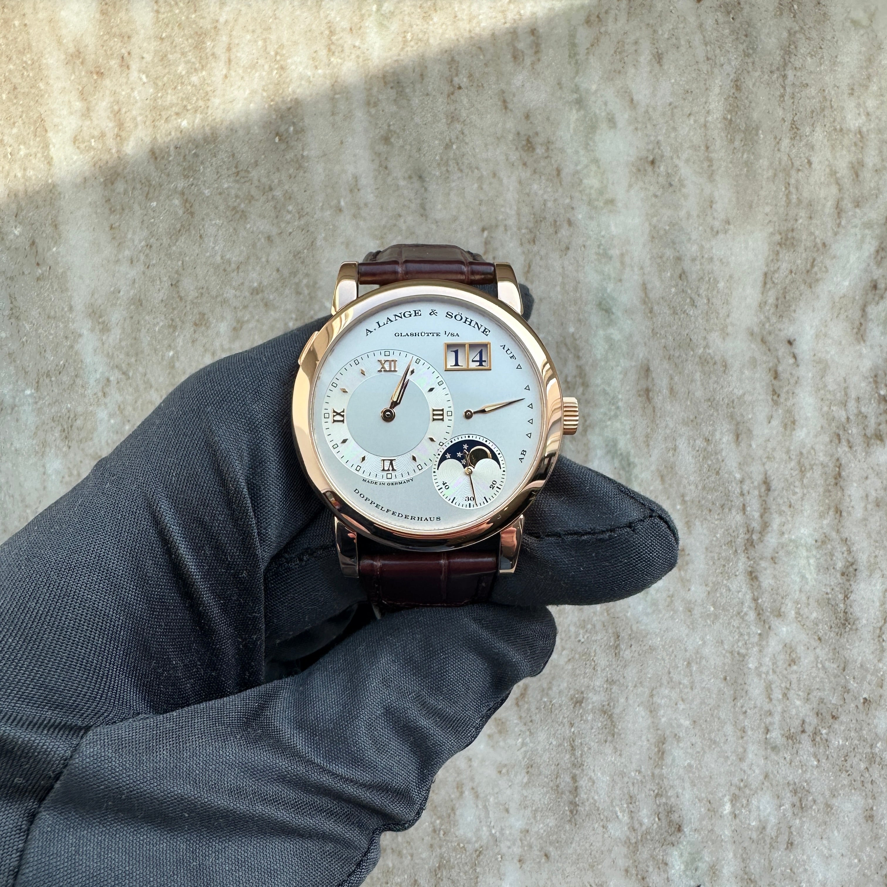Lange 1 Moonphase 38,5 Roségold / Premium Set inkl. Pin Buckle + First Invoice + Service Invoice / very good Condition / Germany 2004