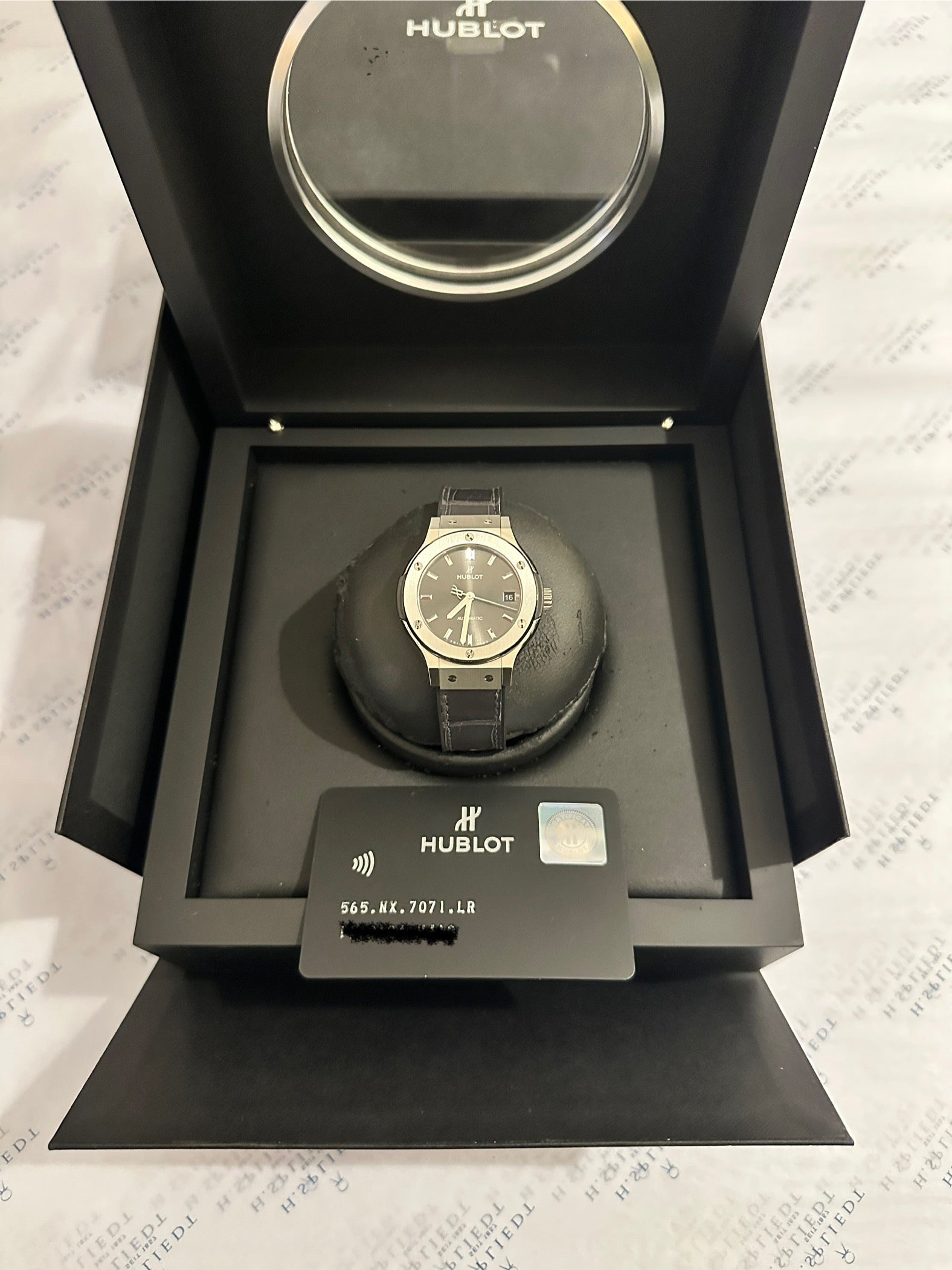 Hublot Classic Fusion 38mm Titankopie in Box mit Garantiekarte